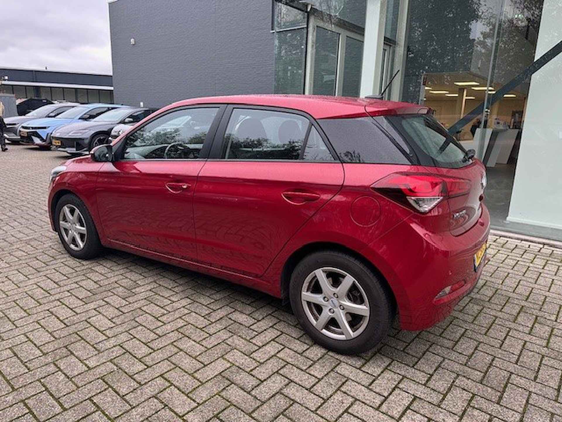 Hyundai I 20 1.0 T-GDI 100PK Comfort | Navigatie | Camera | DAB+ - 4/9