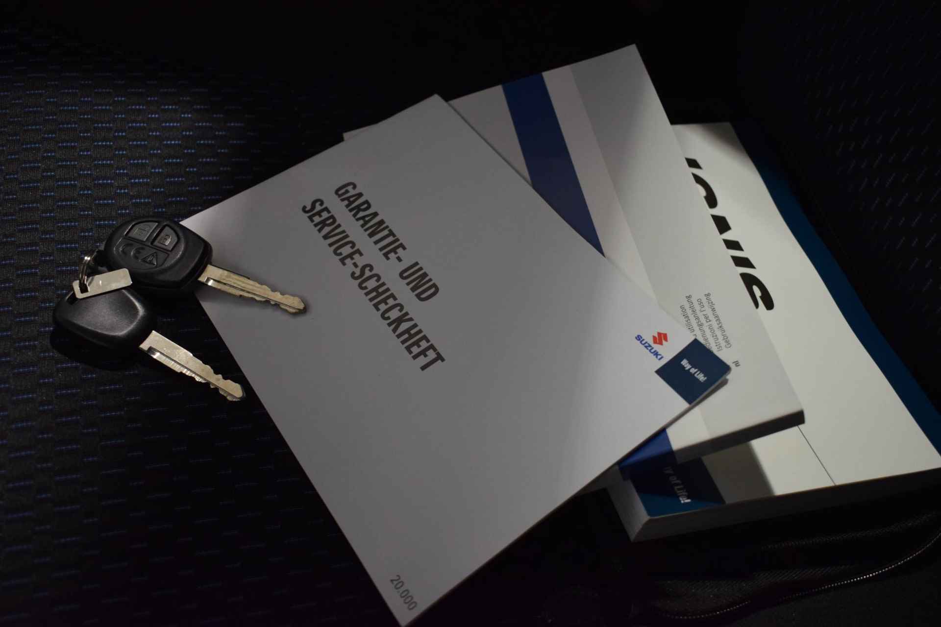 Suzuki Ignis 1.2 Smart Hybrid Style | Achteruitrijcamera | Stoelverwarming | Navigatie | Airco | Automatische regensensor | Elektrische zijspiegels | AUTOMAAT | - 41/46