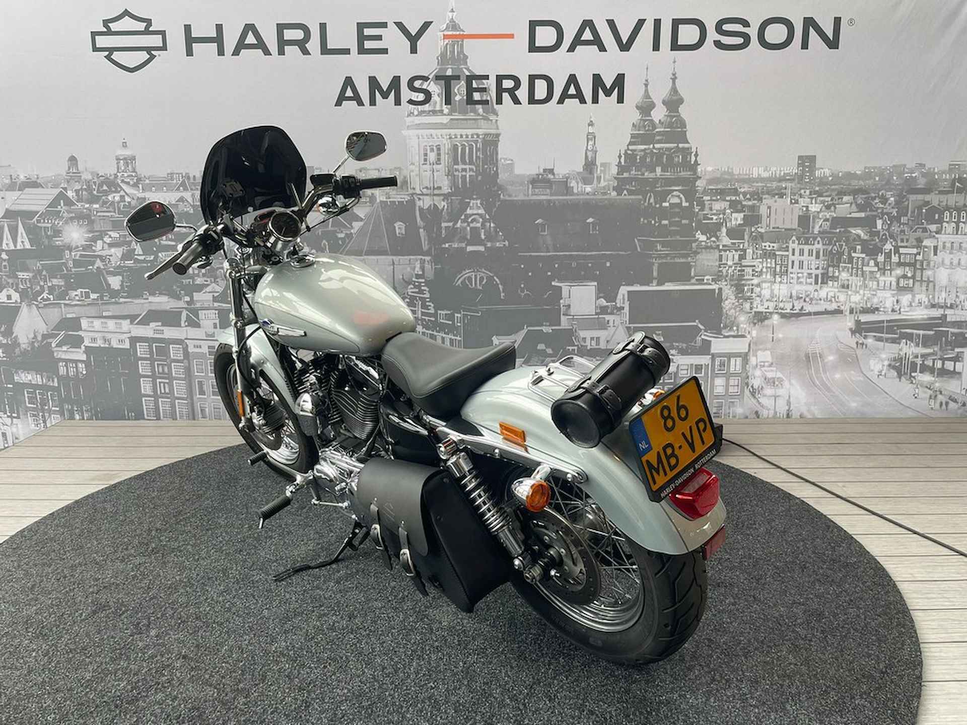 Harley-Davidson XL 1200C SPORTSTER 1200 CUSTOM - 6/8