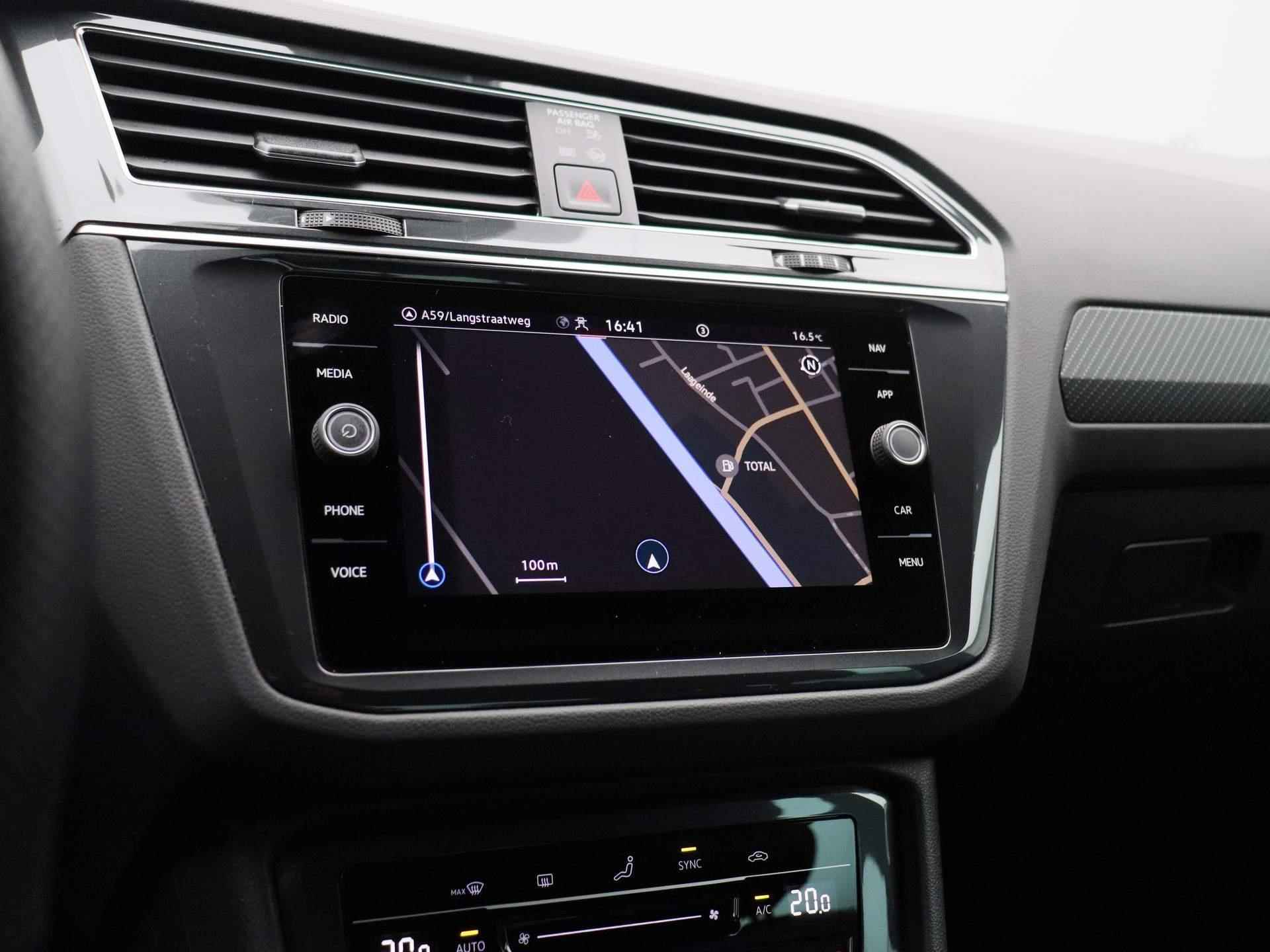 Volkswagen Tiguan 1.5 TSI R-Line Business+ 150 PK DSG | Apple Carplay | Elektrische Achterklep | Parkeersensoren | Climate Control | Digital Cockpit Pro | DAB Radio | Elektrische Inklapbare Spiegels | - 20/43