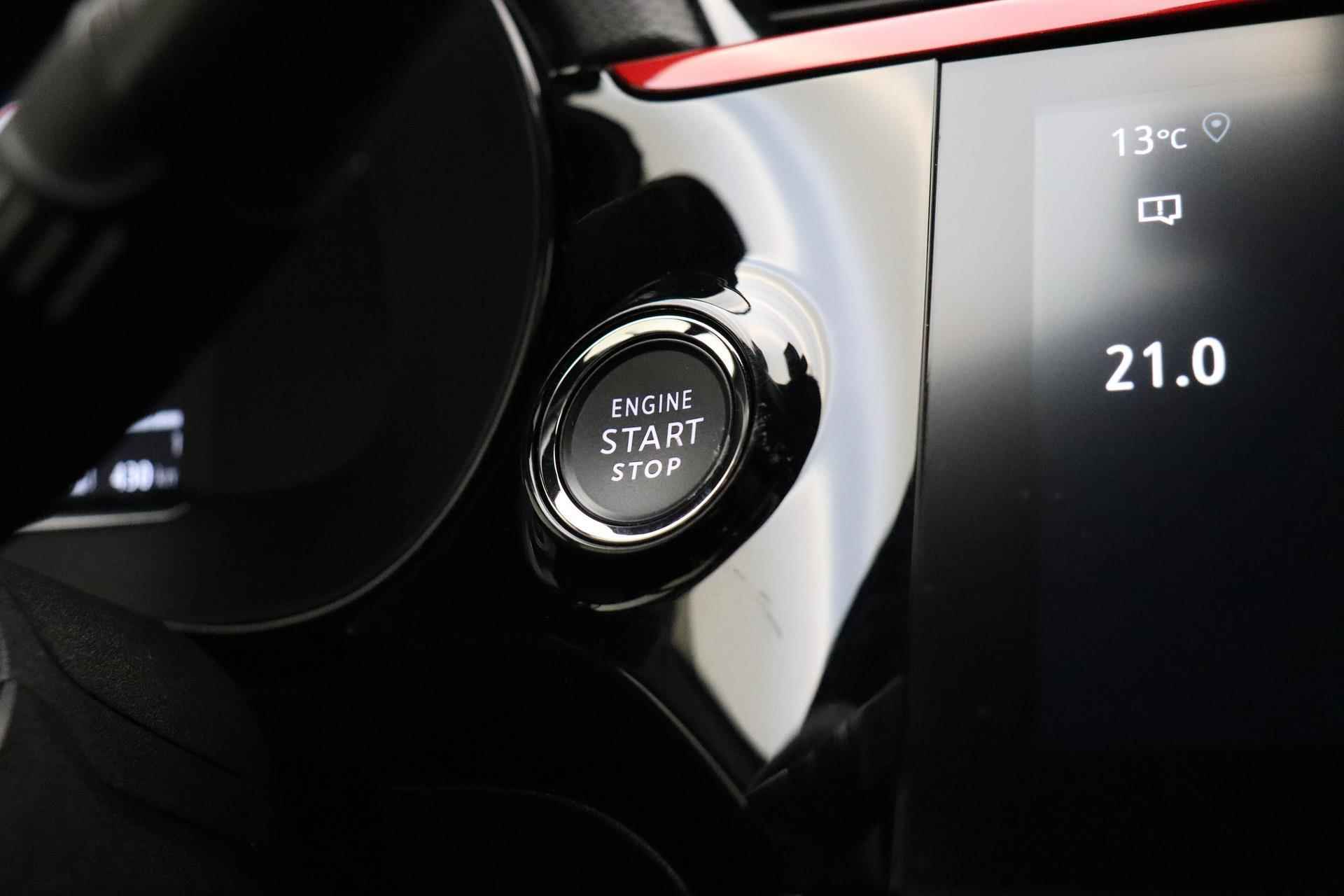 Opel Corsa 1.2 GS Line 130 PK Automaat | Navigatie | Camera | Climate control | Keyless | Lichtmetalen velge | Zwart dak | Sportief - 29/37