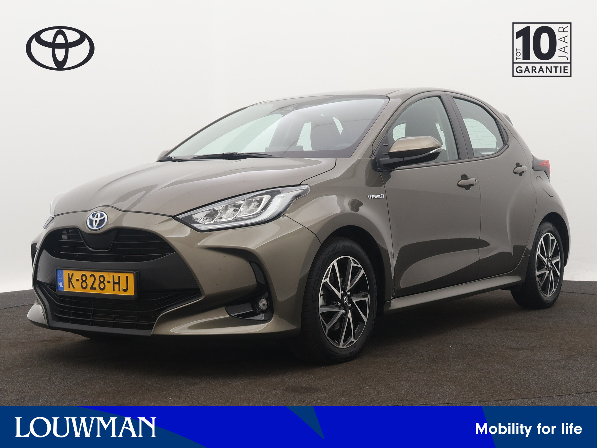 Toyota Yaris 1.5 Hybrid Dynamic | Nederlandse auto | Camera | Climate Control | Cruise Control Adaptief | LM velgen |