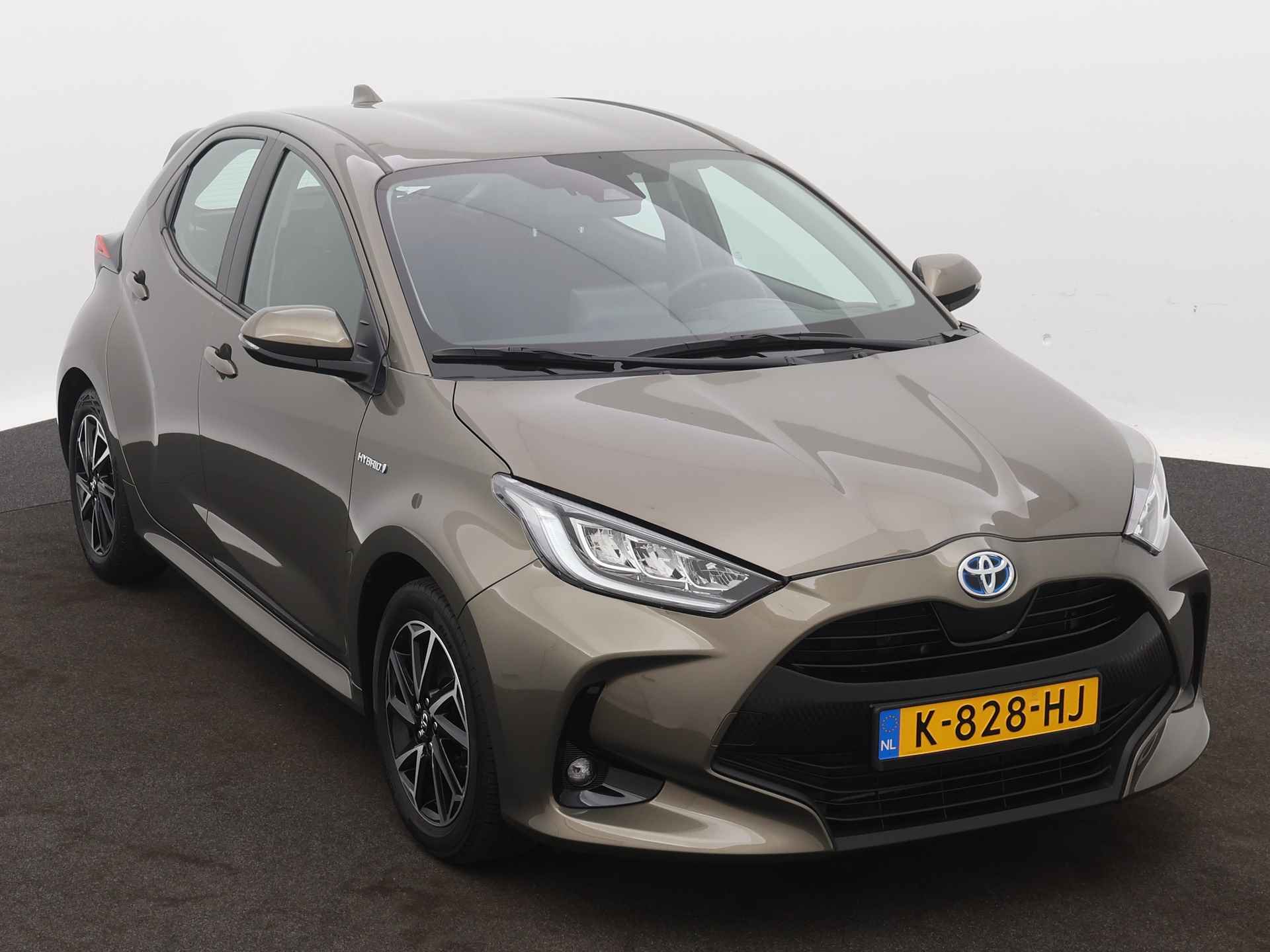 Toyota Yaris 1.5 Hybrid Dynamic | Nederlandse auto | Camera | Climate Control | Cruise Control Adaptief | LM velgen | - 28/41