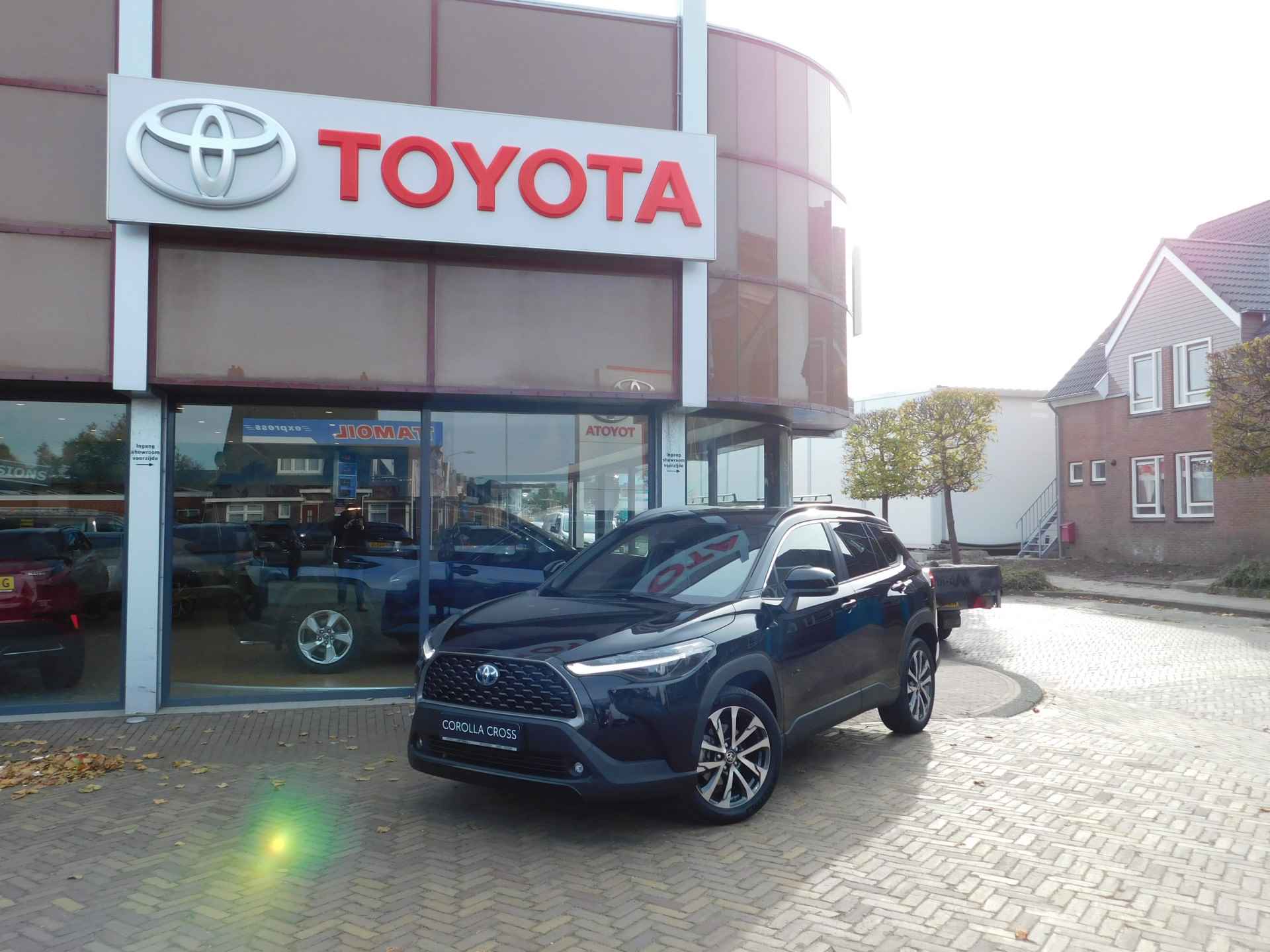 Toyota Corolla Cross Hybrid 200 Dynamic - 6/49