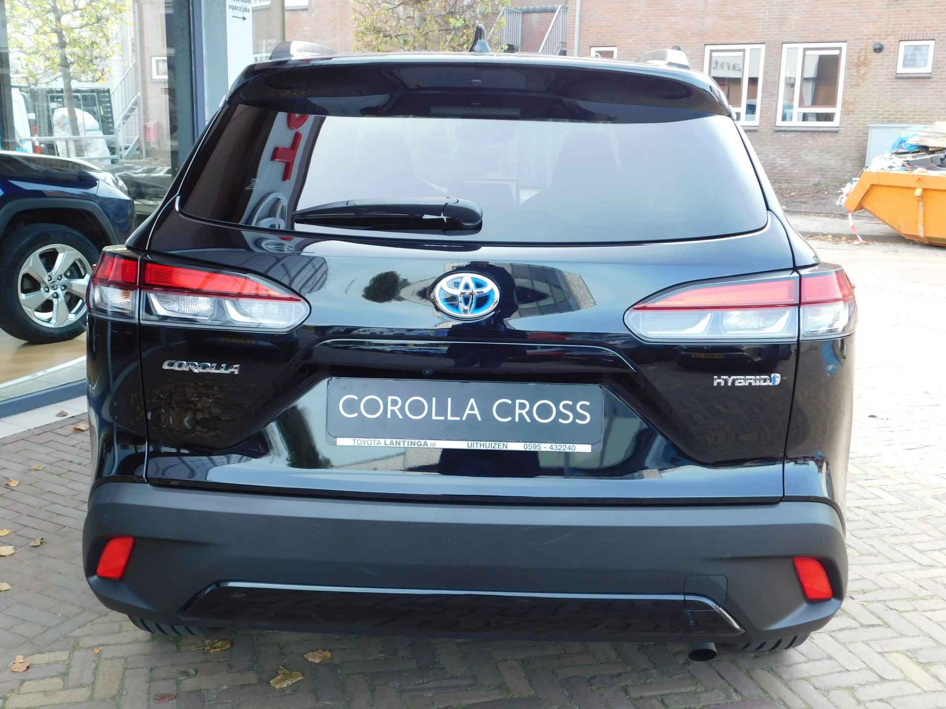 Toyota Corolla Cross Hybrid 200 Dynamic - 41/49