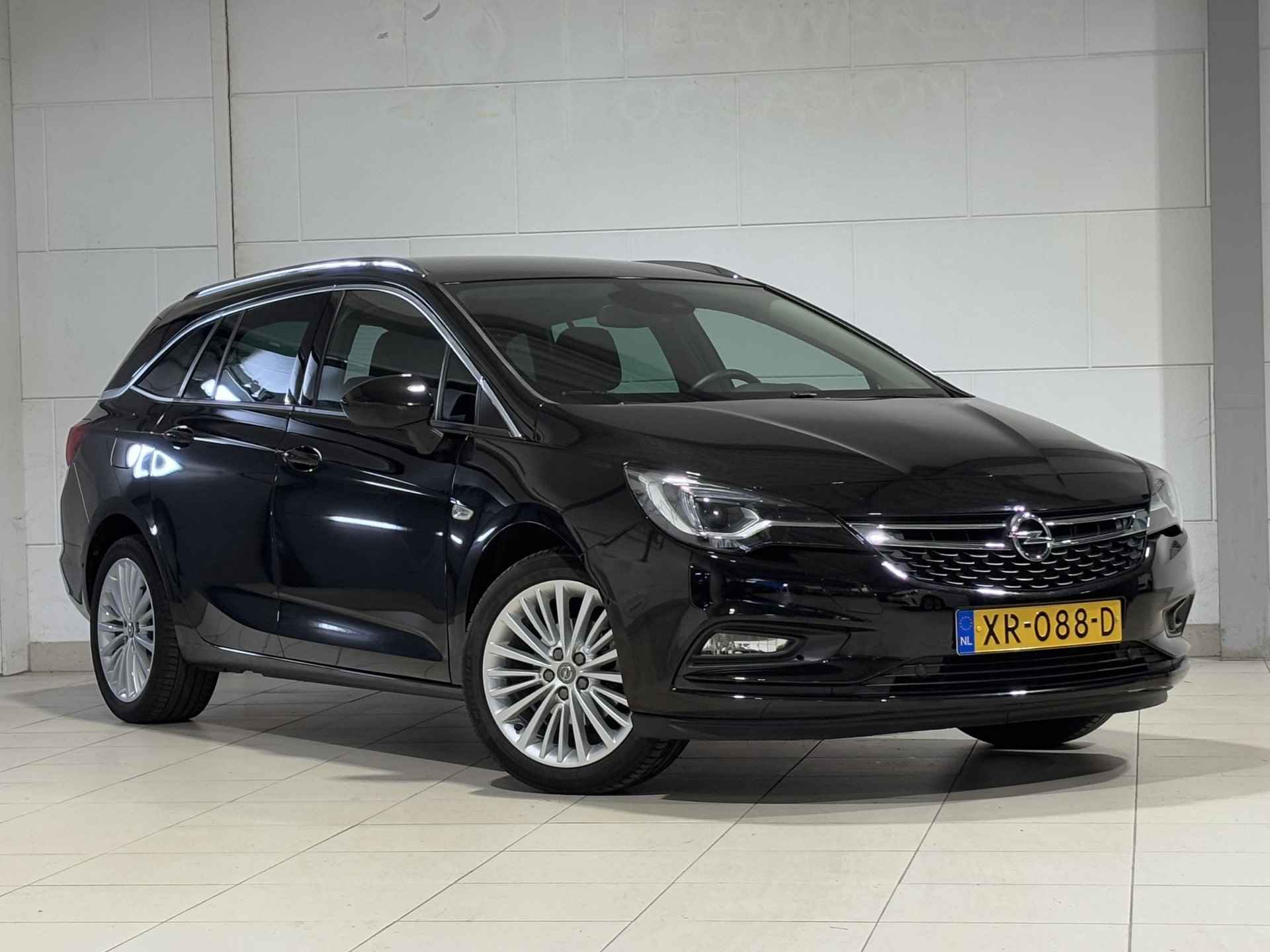 Opel Astra 1.4 Turbo 150pk Innovation+ |LED MATRIX|AGR-STOELEN|NAVI PRO|ACHTERUITRIJCAMERA|CLIMATE CONTROL|ISOFIX|EXTRA WINTERBANDENSET|DAB+| - 4/48