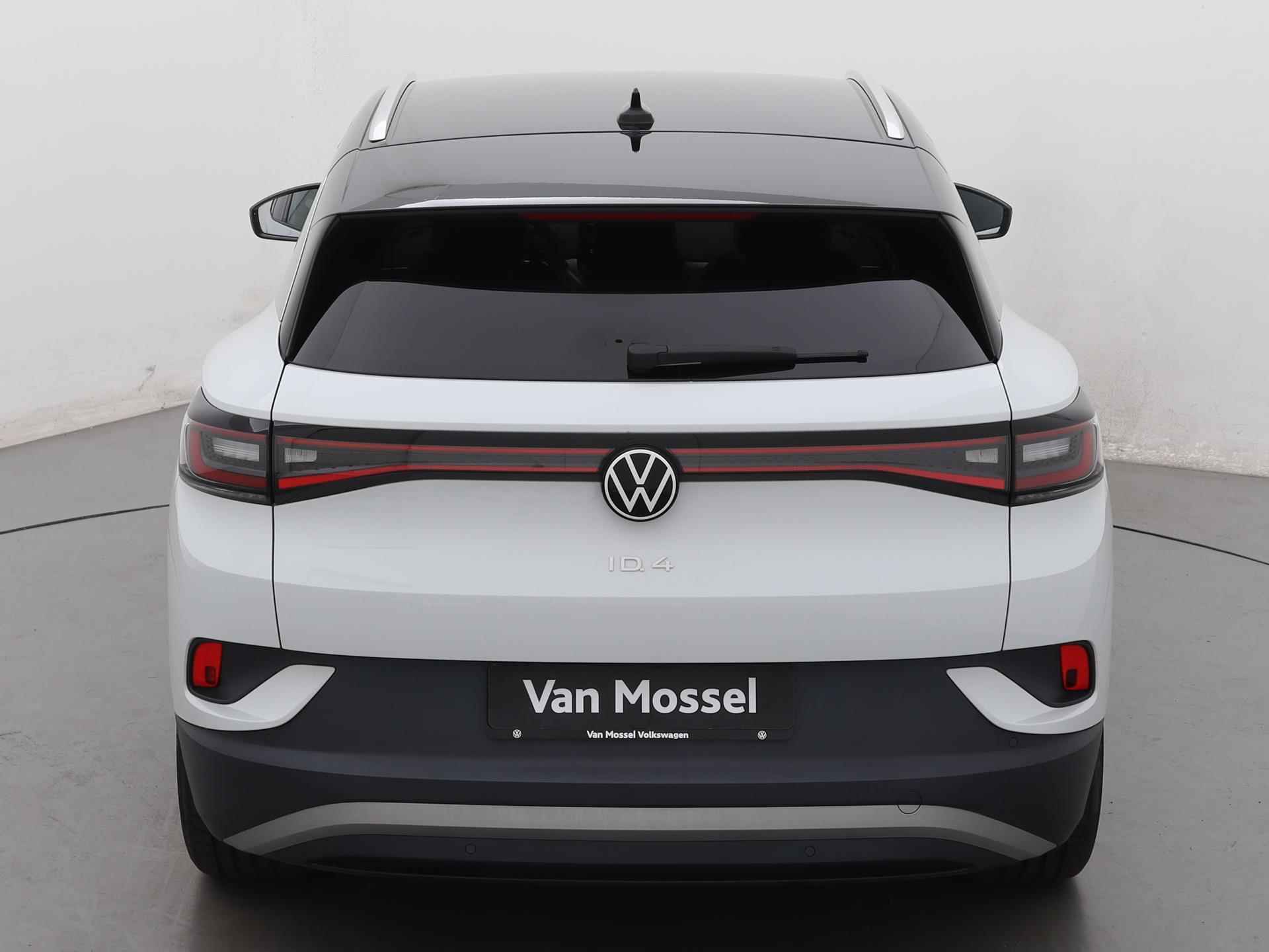 Volkswagen ID.4 First 77 kWh [ Warmtepomp | Navigatie | Camera | Parkeersensoren | Stoelverwarming | Cruise Control Adaptief | Climate Control | Rijprofielen | Apple/Android Carplay | 20'' Lichtmetalen velgen - 4/23