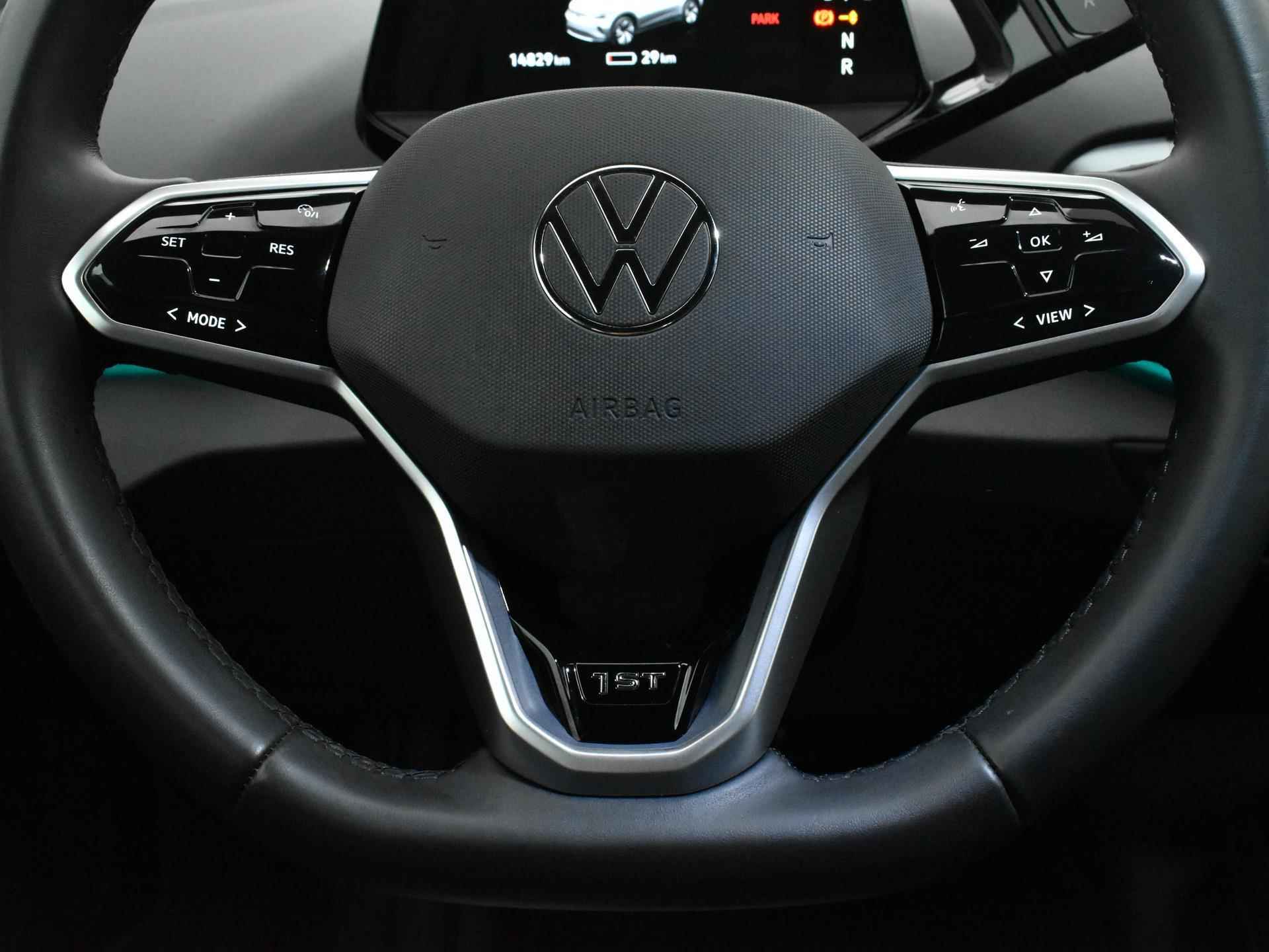 Volkswagen ID.4 First 77 kWh [ Warmtepomp | Navigatie | Camera | Parkeersensoren | Stoelverwarming | Cruise Control Adaptief | Climate Control | Rijprofielen | Apple/Android Carplay | 20'' Lichtmetalen velgen - 14/23