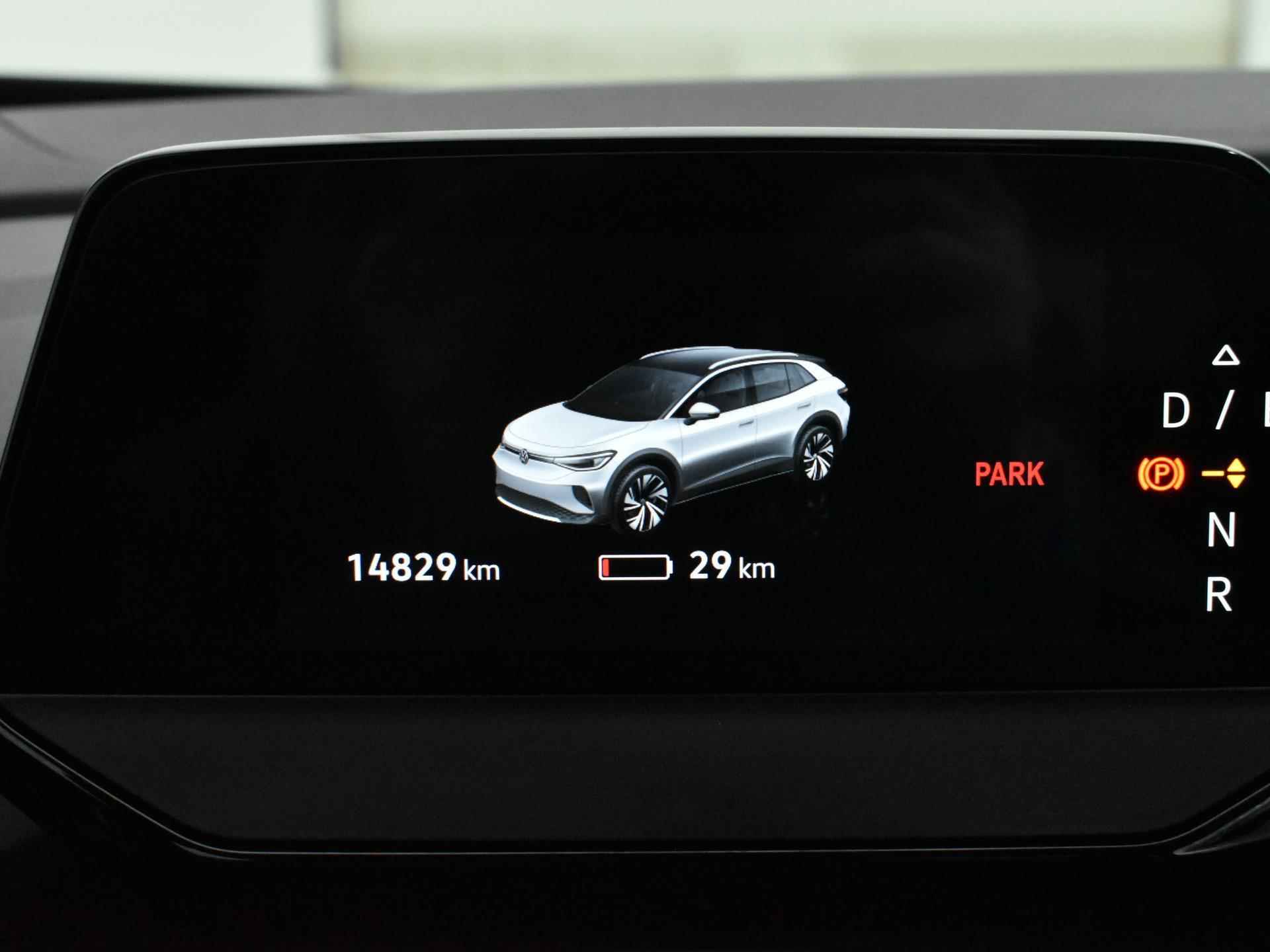Volkswagen ID.4 First 77 kWh [ Warmtepomp | Navigatie | Camera | Parkeersensoren | Stoelverwarming | Cruise Control Adaptief | Climate Control | Rijprofielen | Apple/Android Carplay | 20'' Lichtmetalen velgen - 18/23