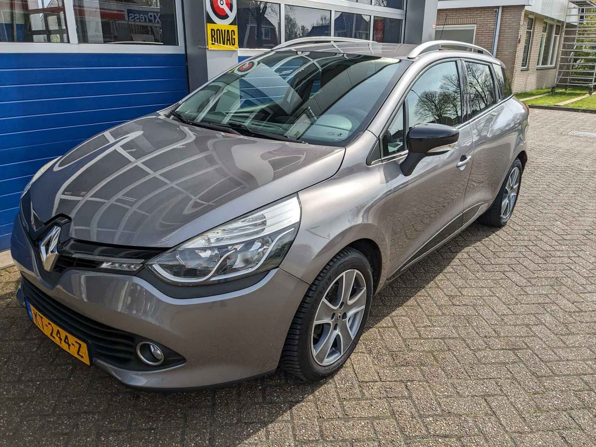Renault Clio Estate 0.9 TCe Night&Day - 3/13