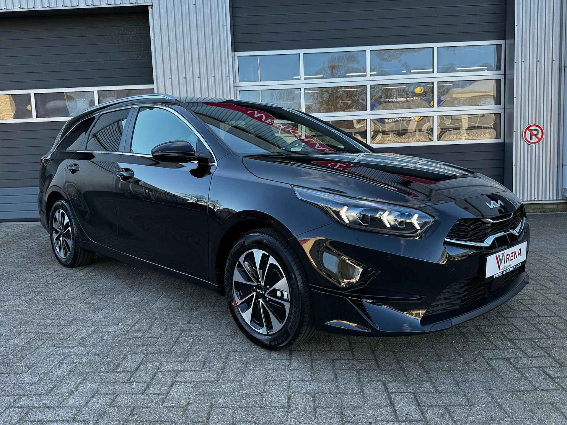 Kia Ceed Sportswagon 1.0 T-GDi MHEV Design Edition - Uit voorraad leverbaar - Navigatie - Cruise Control - Stoel-/stuurverwarming - Fabrieksgarantie tot 03-2032 - 3/39