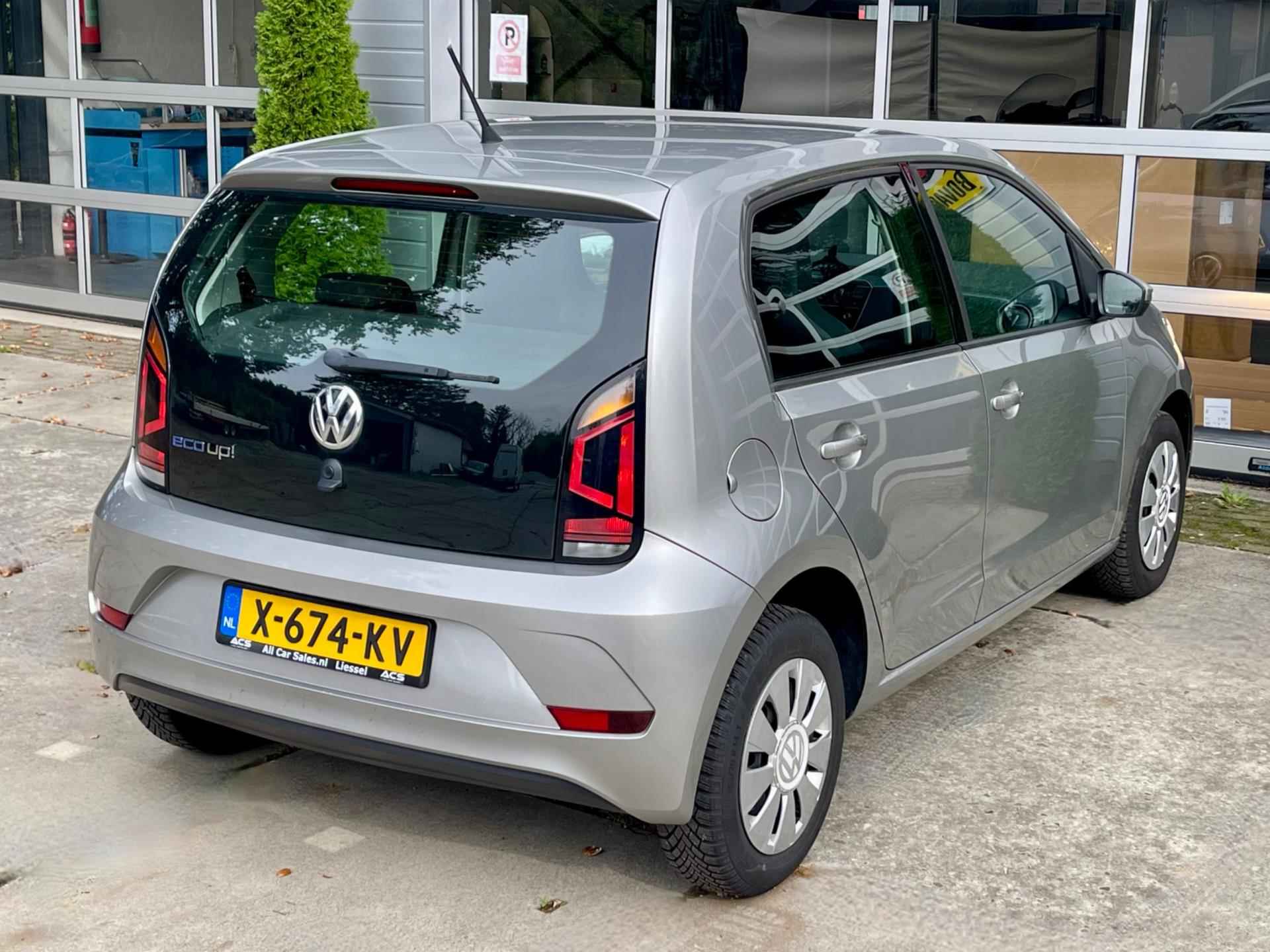 Volkswagen Up! 1.0 EcoFuel move up! (CNG & Benzine) - 4/17