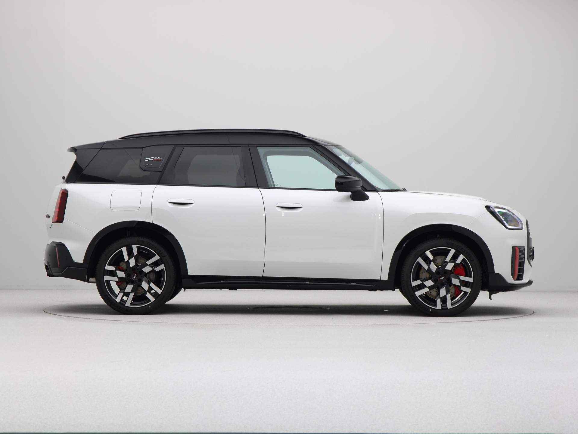 MINI Countryman John Cooper Works ALL4 Pakket XL OPERATIONAL LEASE EUR 1377,- excl. BTW (60 mnd/10.000 km) - 9/24