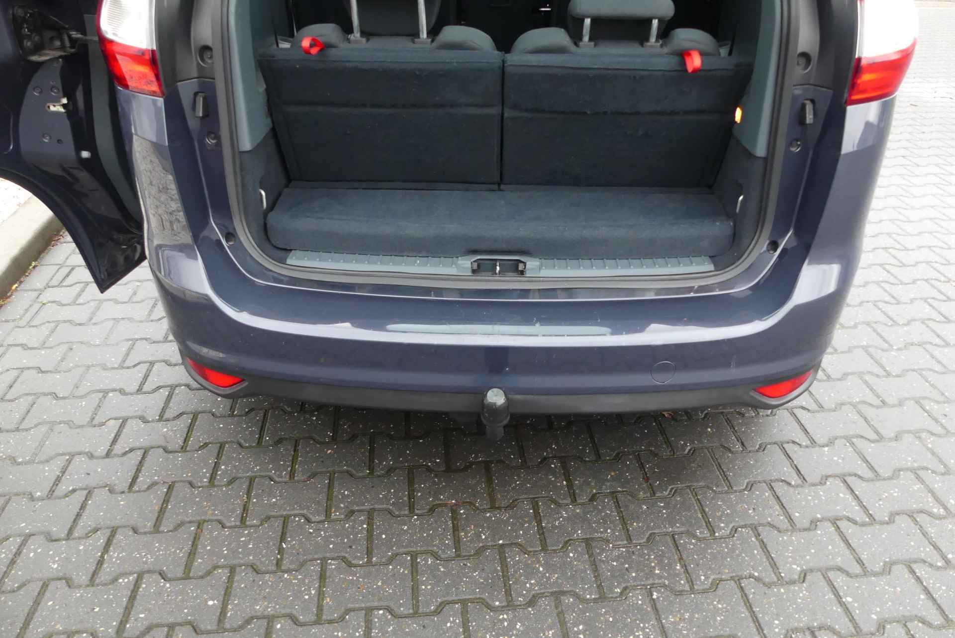 Ford Grand C-Max 1.6 EcoBoost Titanium 7p. 7 PERSOONS.NAVI.CRUISE.TREKHAAK.D RIEM VERVANGEN. - 7/19