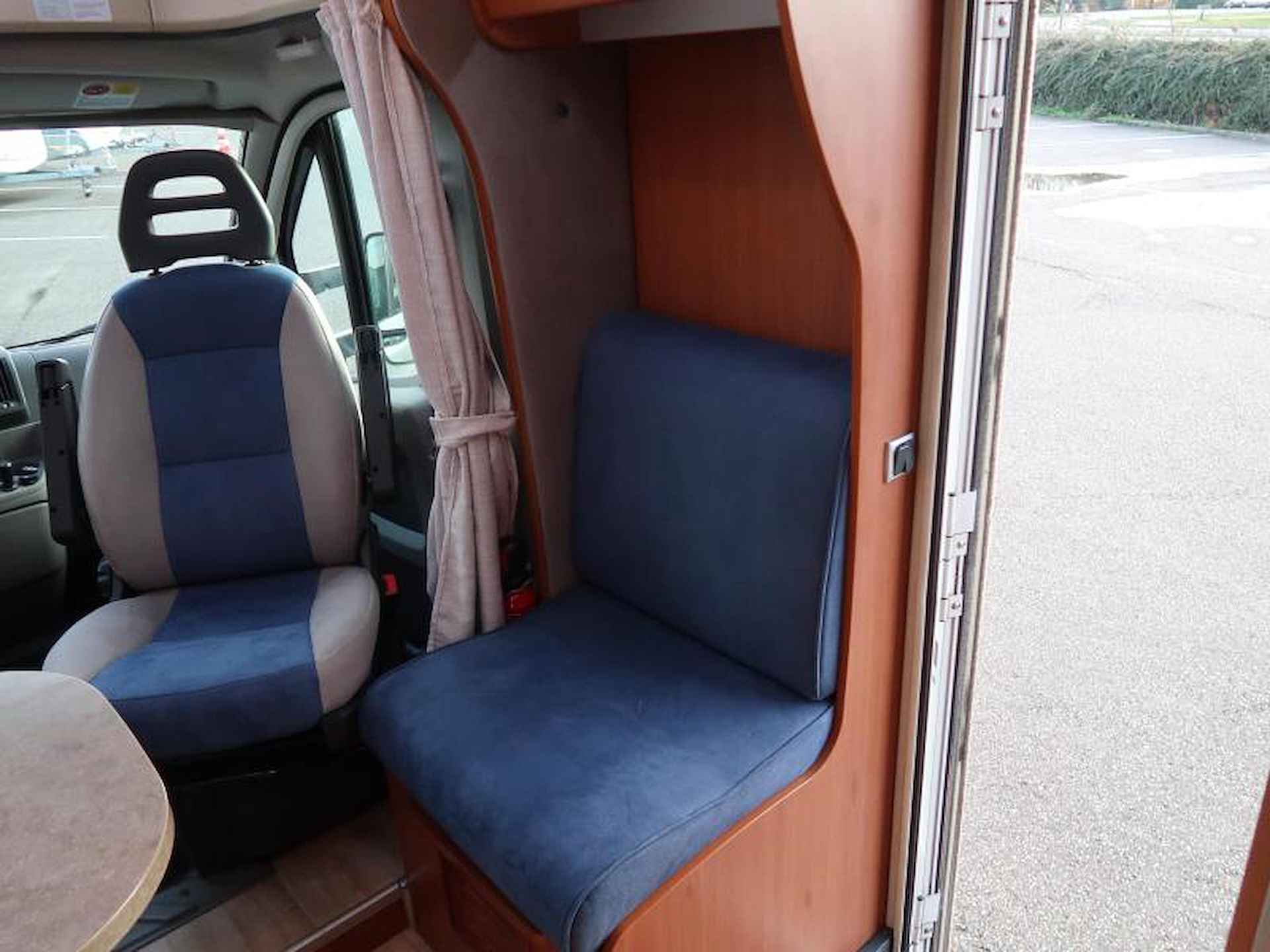 Chausson Welcome 98 160 pk AUTOMAAT - 13/19