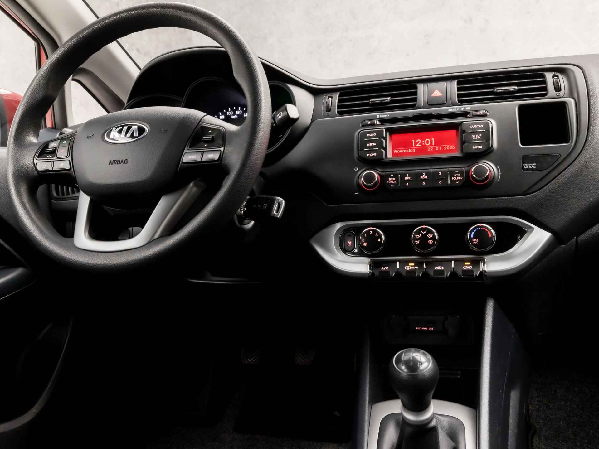 Kia Rio 1.2 CVVT ComfortLine (5 DEURS, RADIO, BLUETOOTH, SPORTSTOELEN, AIRCO, ELEK PAKKET, STUURWIEL MULTIFUNCTIONEEL, NIEUWE APK, NIEUWSTAAT) - 7/28