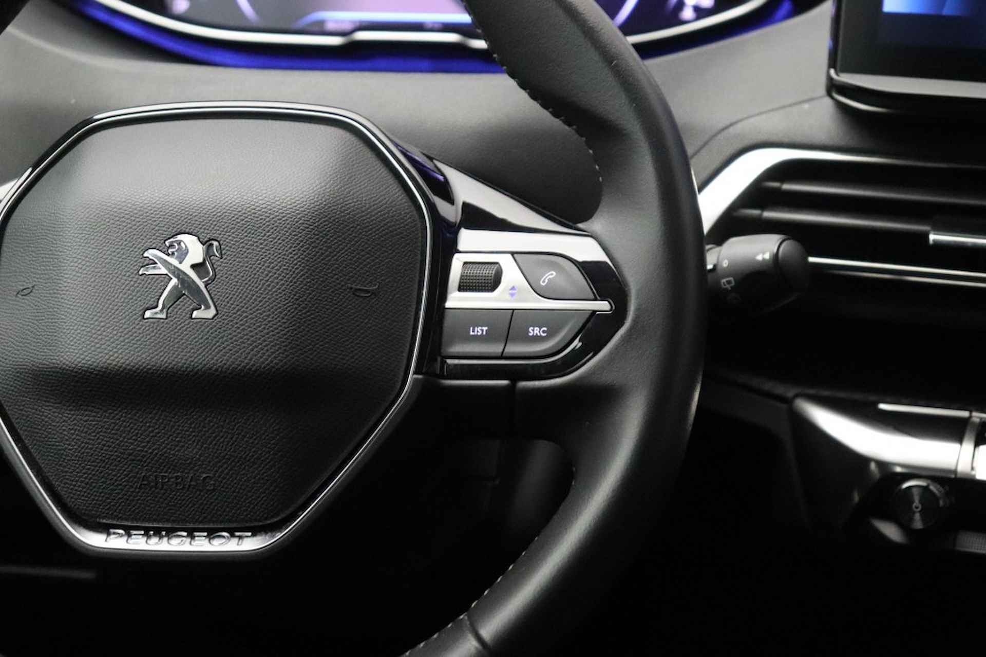 PEUGEOT 3008 1.2 PureTech Active Pack Business - Carplay, Digital Cockpit - 18/32