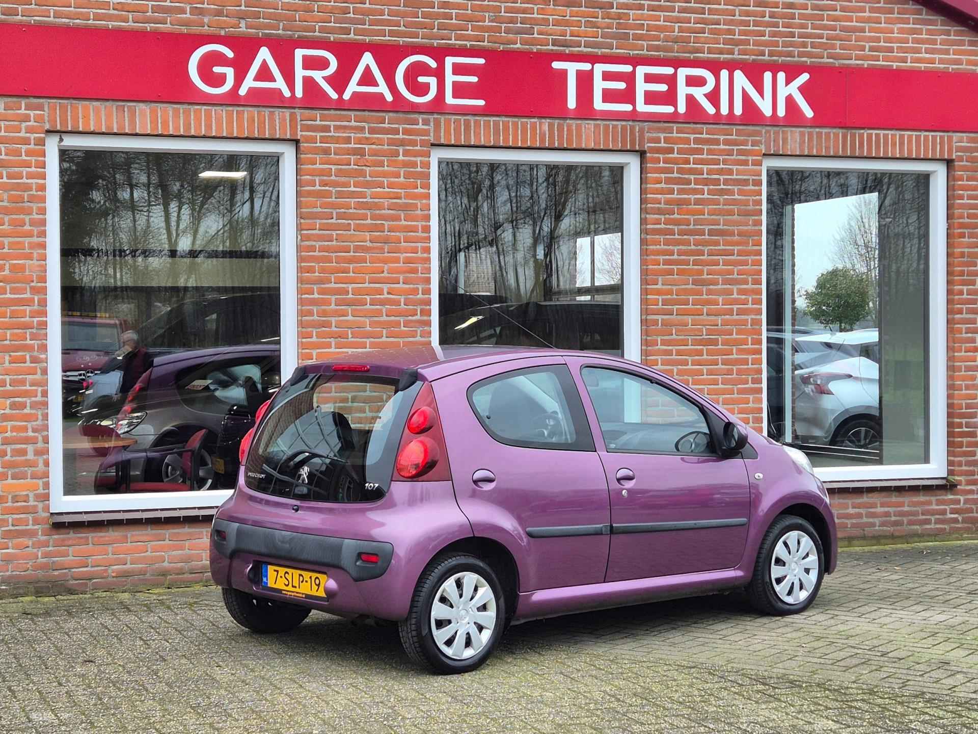 Peugeot 107 1.0 Active 68PK 5drs airco, elektr.ramen, centr.vergr, radio/cd, led RIJKLAAR - 4/18