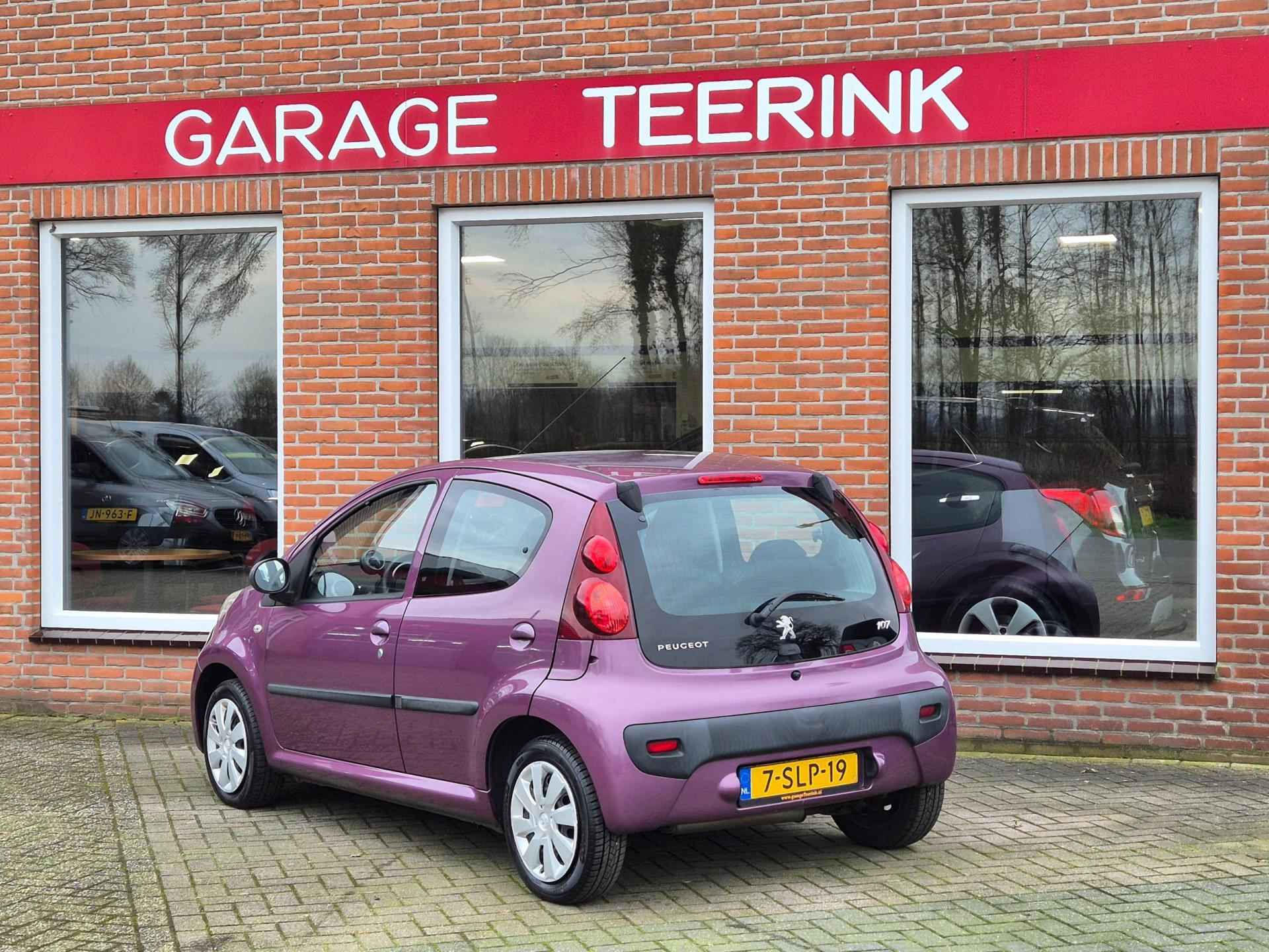 Peugeot 107 1.0 Active 68PK 5drs airco, elektr.ramen, centr.vergr, radio/cd, led RIJKLAAR - 5/18