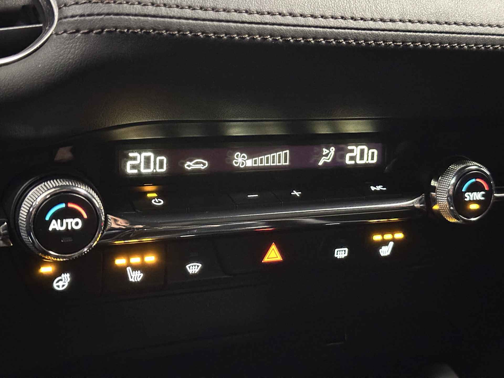 Mazda 3 2.0 e-SkyActiv-G M Hybrid 122 Comfort | Adaptive Cruise | Camera | LED | Navi | Apple Carplay | Head Up | Stuur & Stoelverwarming | - 18/36