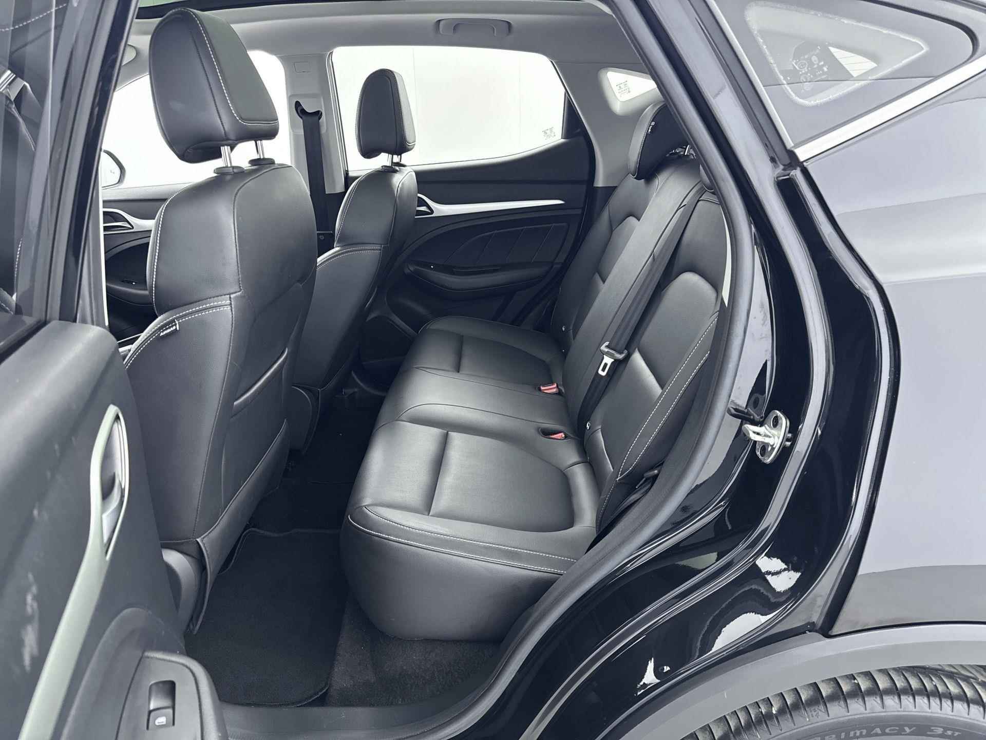 MG ZS EV Luxury 45 kWh | Airco | Navi | LMV | Leder | Schuifdak | PDC | - 13/27