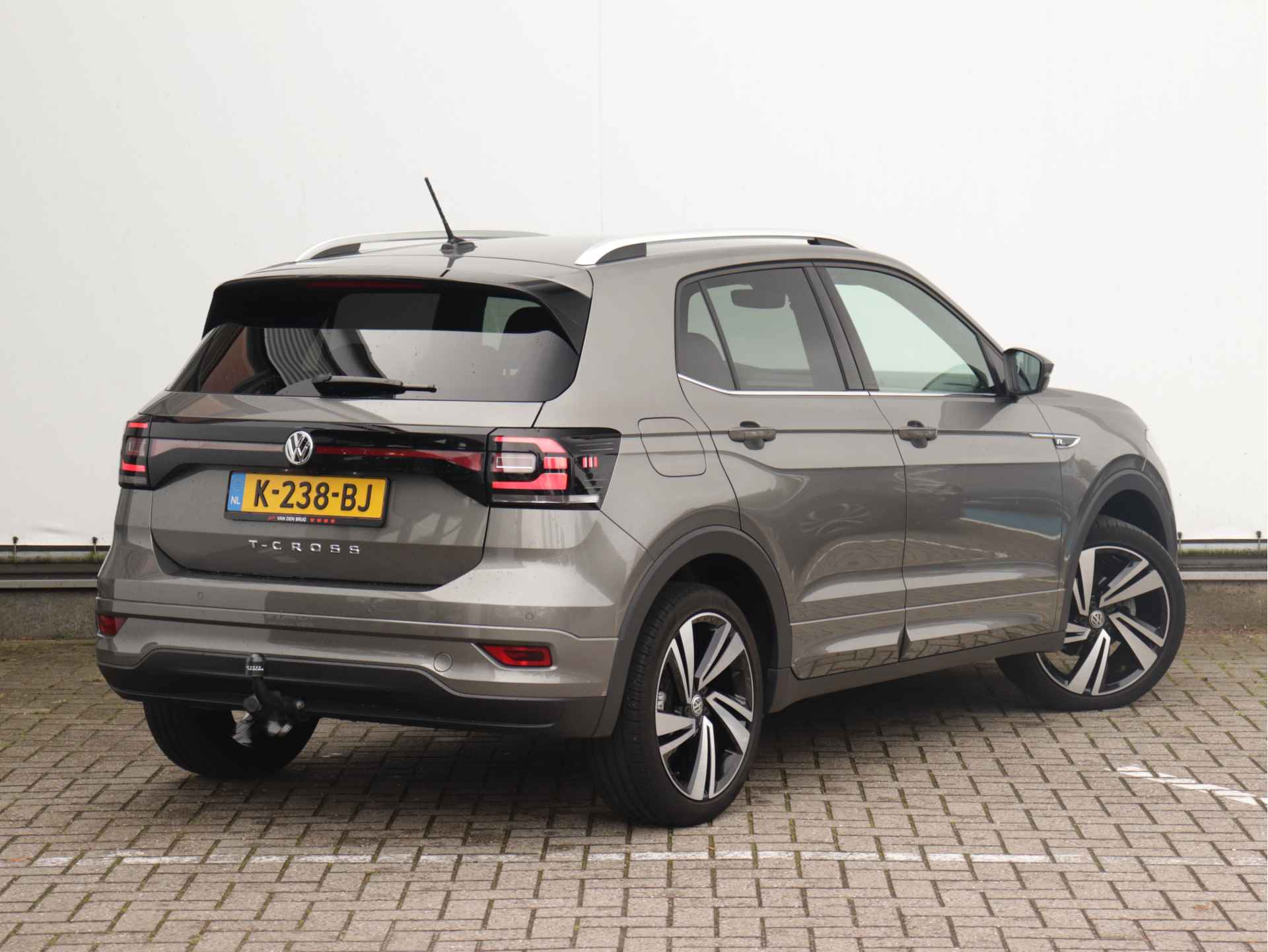 Volkswagen T-Cross 1.0 TSI 115pk Automaat Style Business R-Line Trekhaak | App-Connect | Camera | Navigatie | Dodehoekdetectie | Stoelverwarming | Climate Control | - 5/42