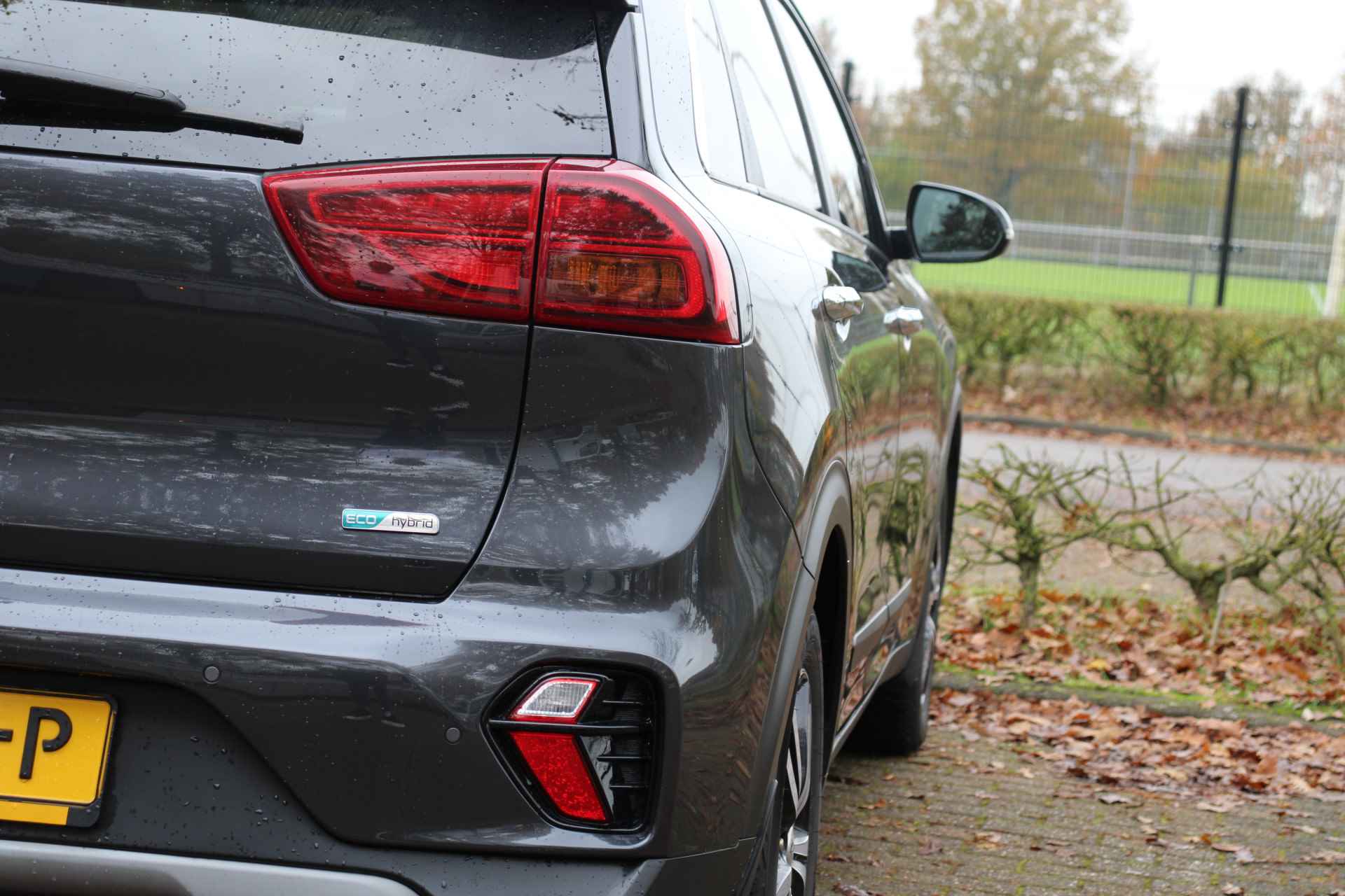 Kia Niro 1.6 GDi Hybrid ComfortLine | NAVI | CLIMA | CAMERA | LANE ASSIST | PARK SENS. V+A | APPLE CARPLAY/ANDROID AUTO | STOEL + STUUR V - 35/38