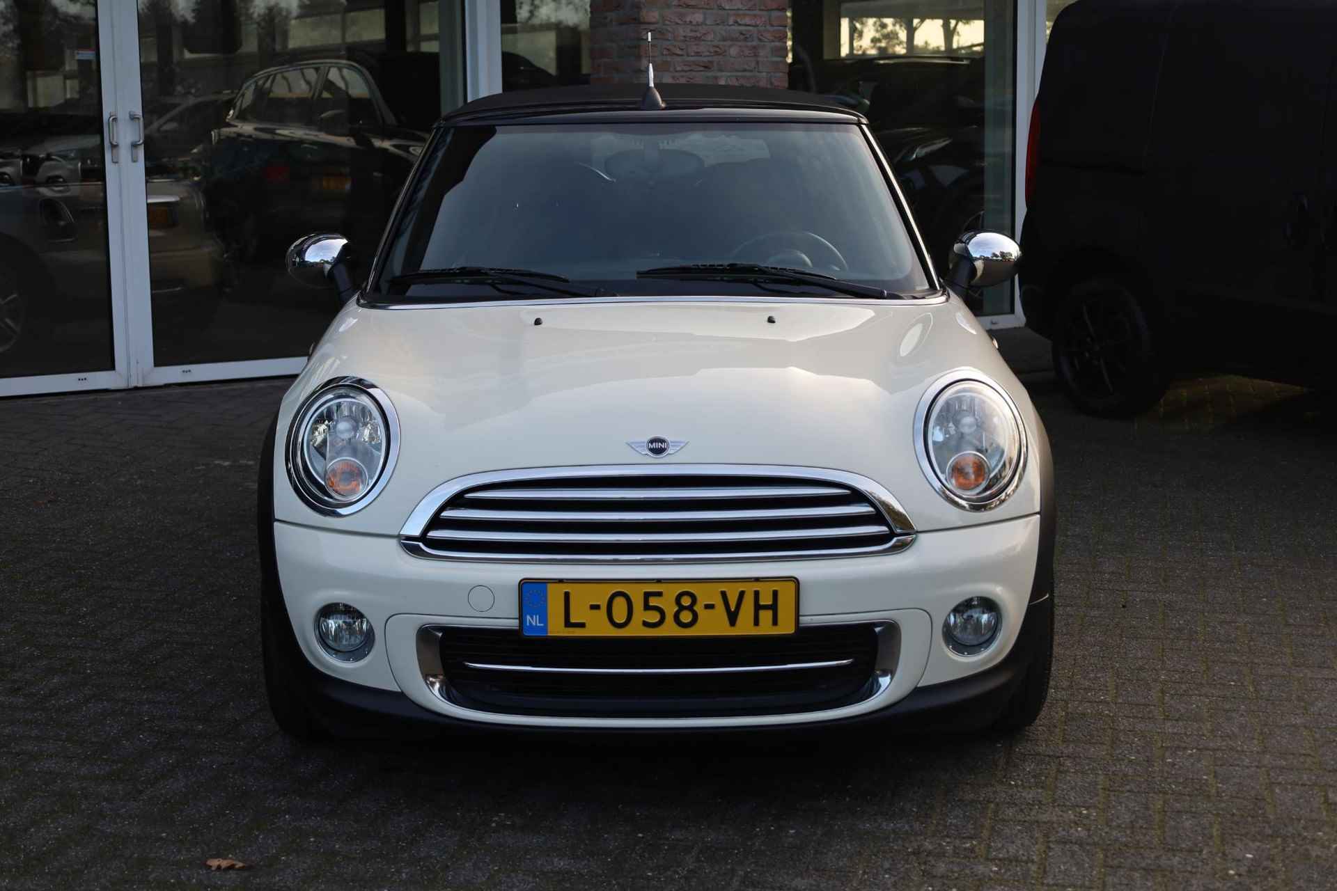 Mini Mini Cabrio 1.6 Cooper Chili HALFLEER STOELVERWARMING PDC CLIMA LMV - 28/34