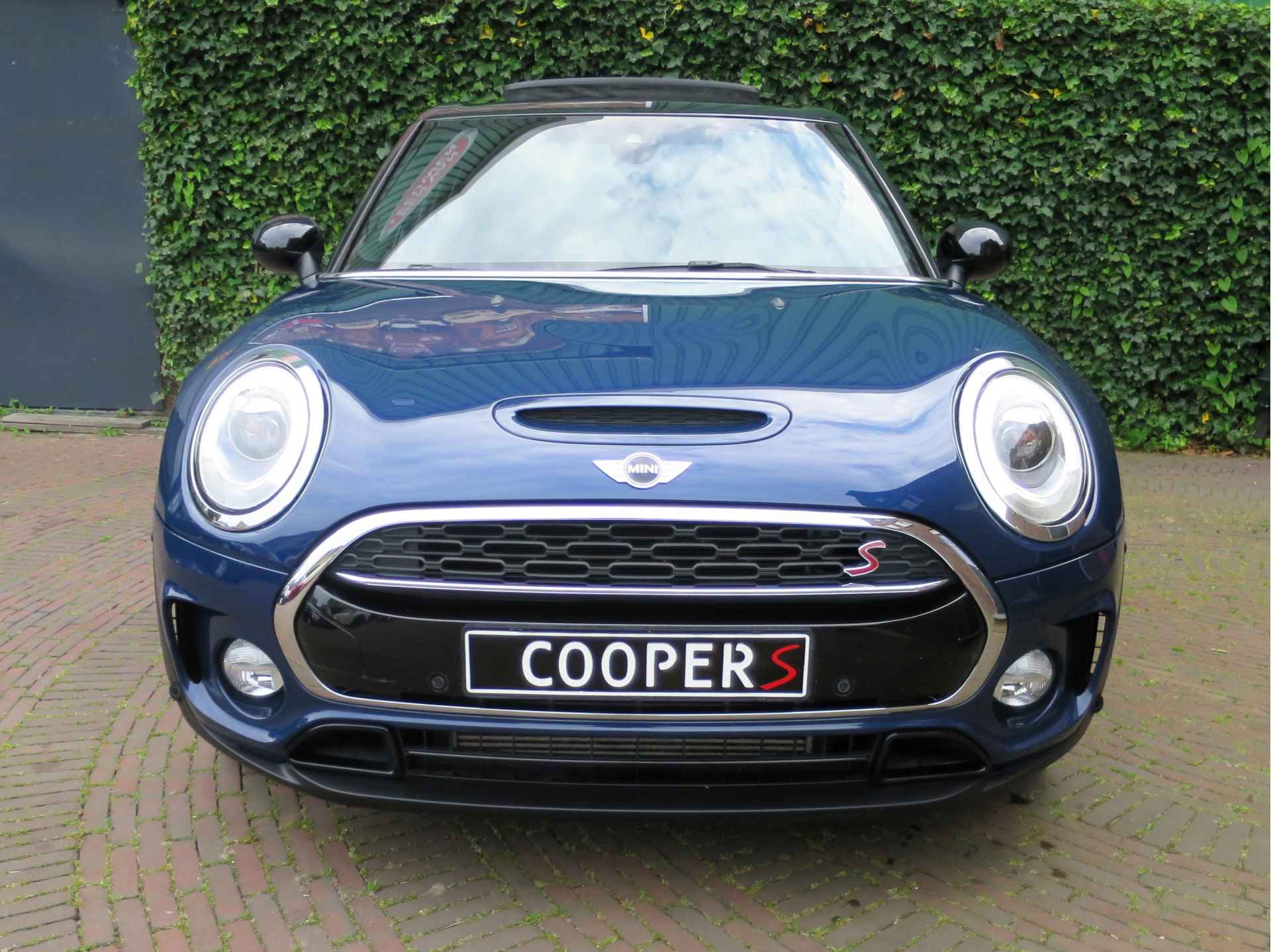 MINI Clubman 2.0 Cooper S Chili Business aut. met Pano.dak, Park ass, XL. Navi, Head-up en 18" - 33/50