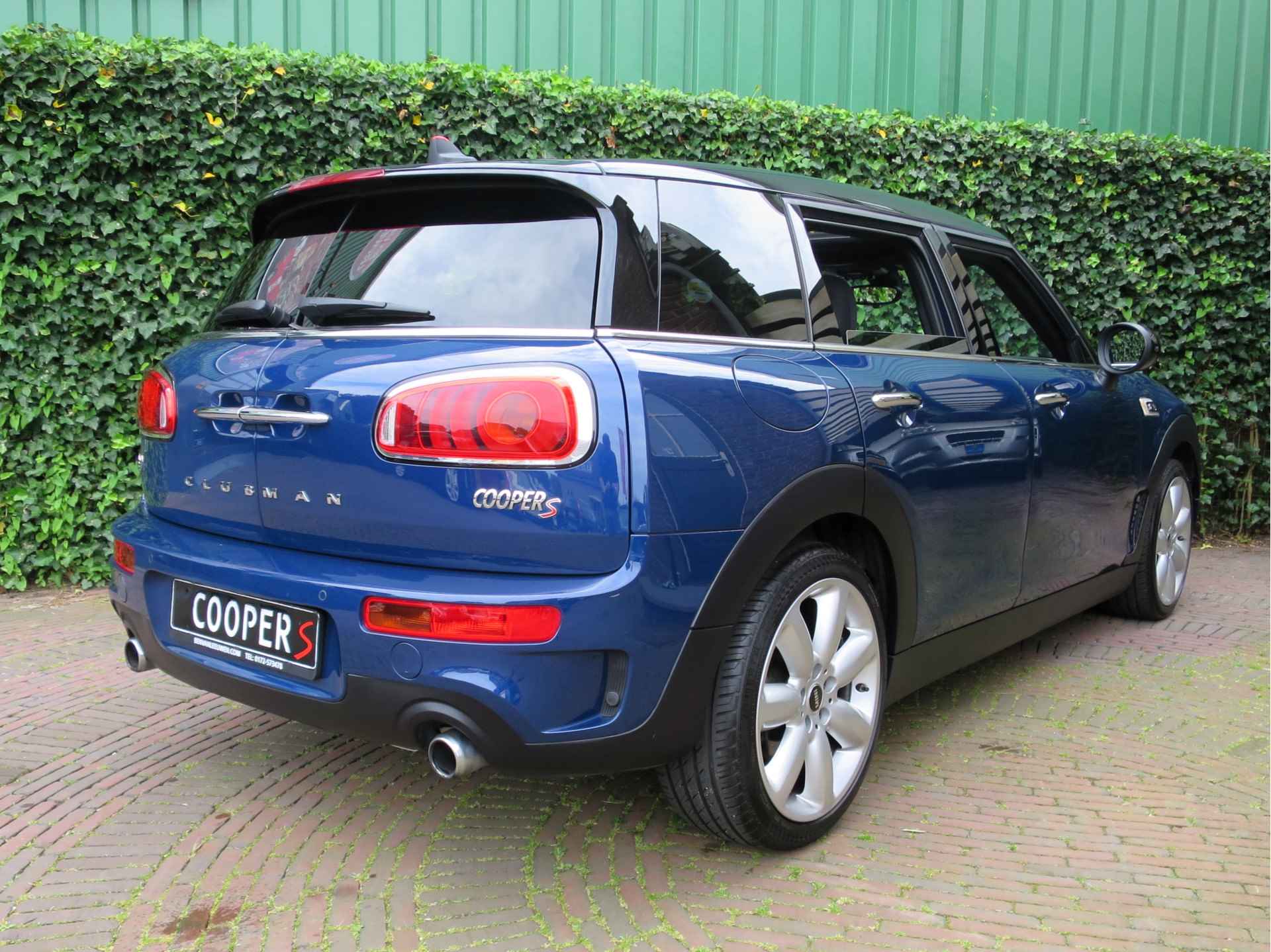 MINI Clubman 2.0 Cooper S Chili Business aut. met Pano.dak, Park ass, XL. Navi, Head-up en 18" - 35/50