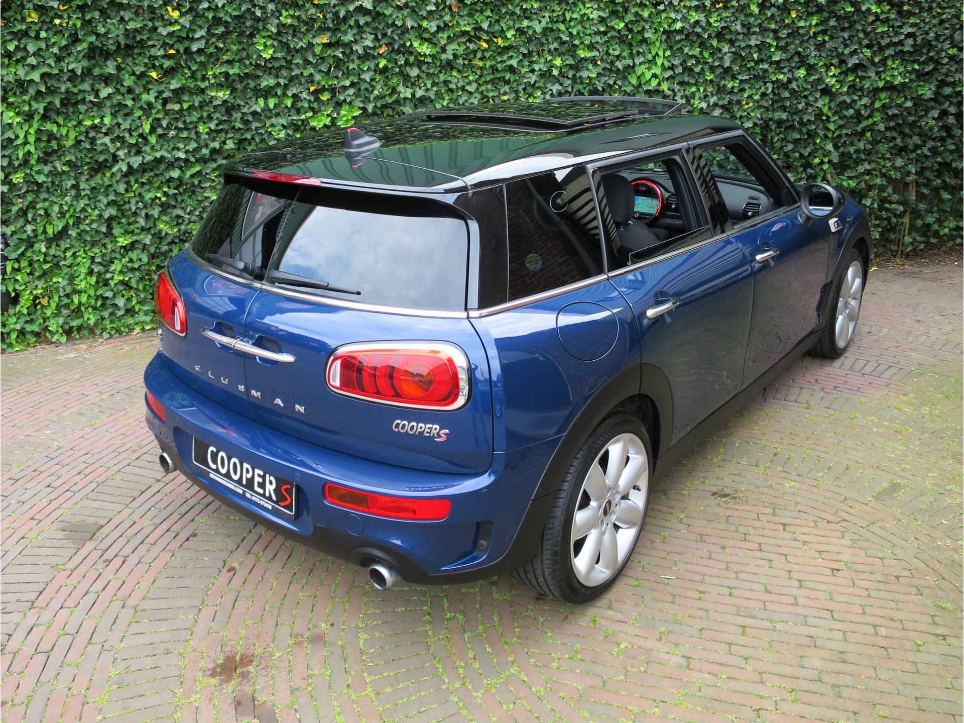 MINI Clubman 2.0 Cooper S Chili Business aut. met Pano.dak, Park ass, XL. Navi, Head-up en 18" - 50/50