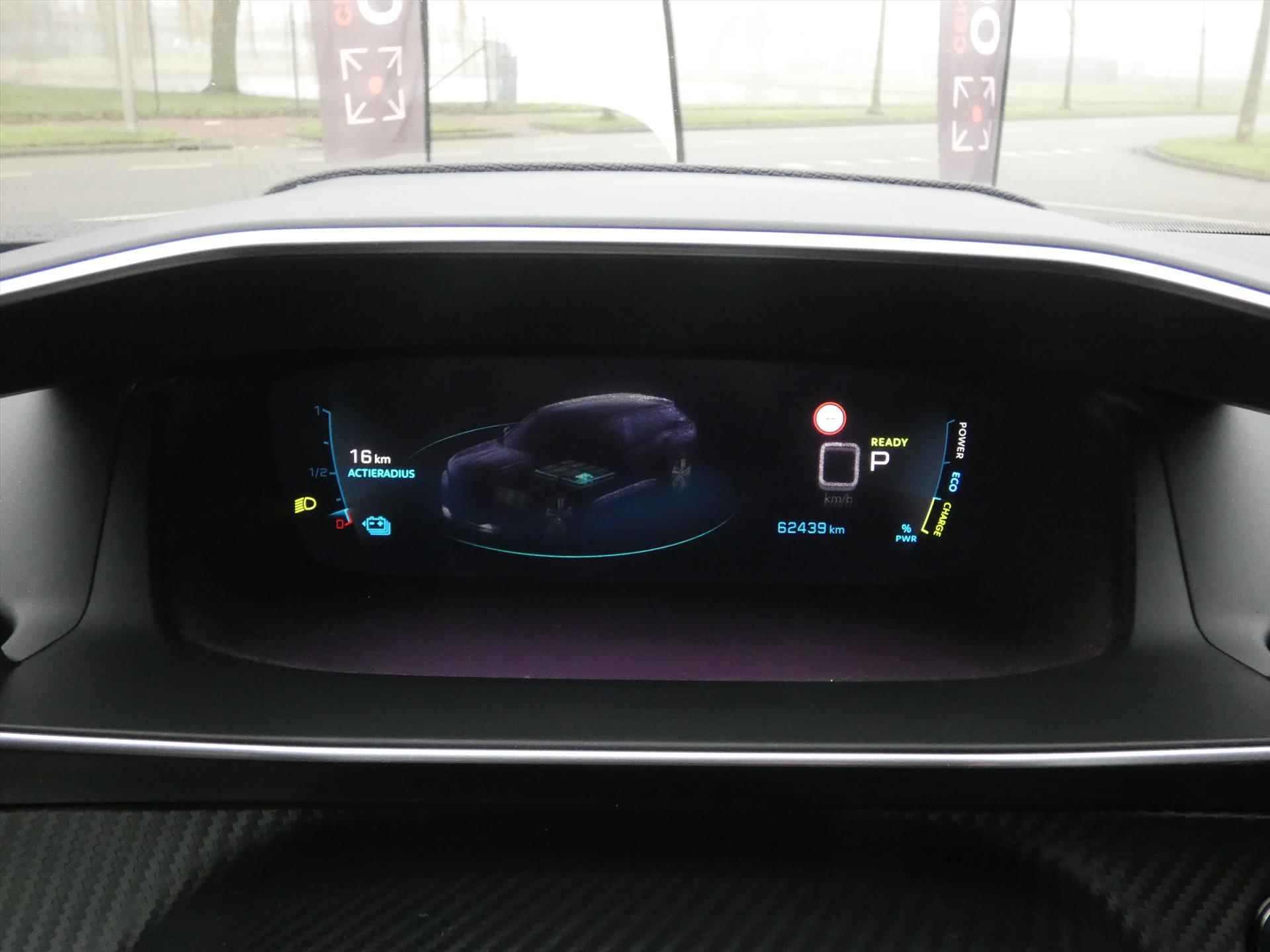 PEUGEOT e-2008 EV 50kWh 136pk Allure | Stoelverwarming | Adaptive Cruise | - 20/45