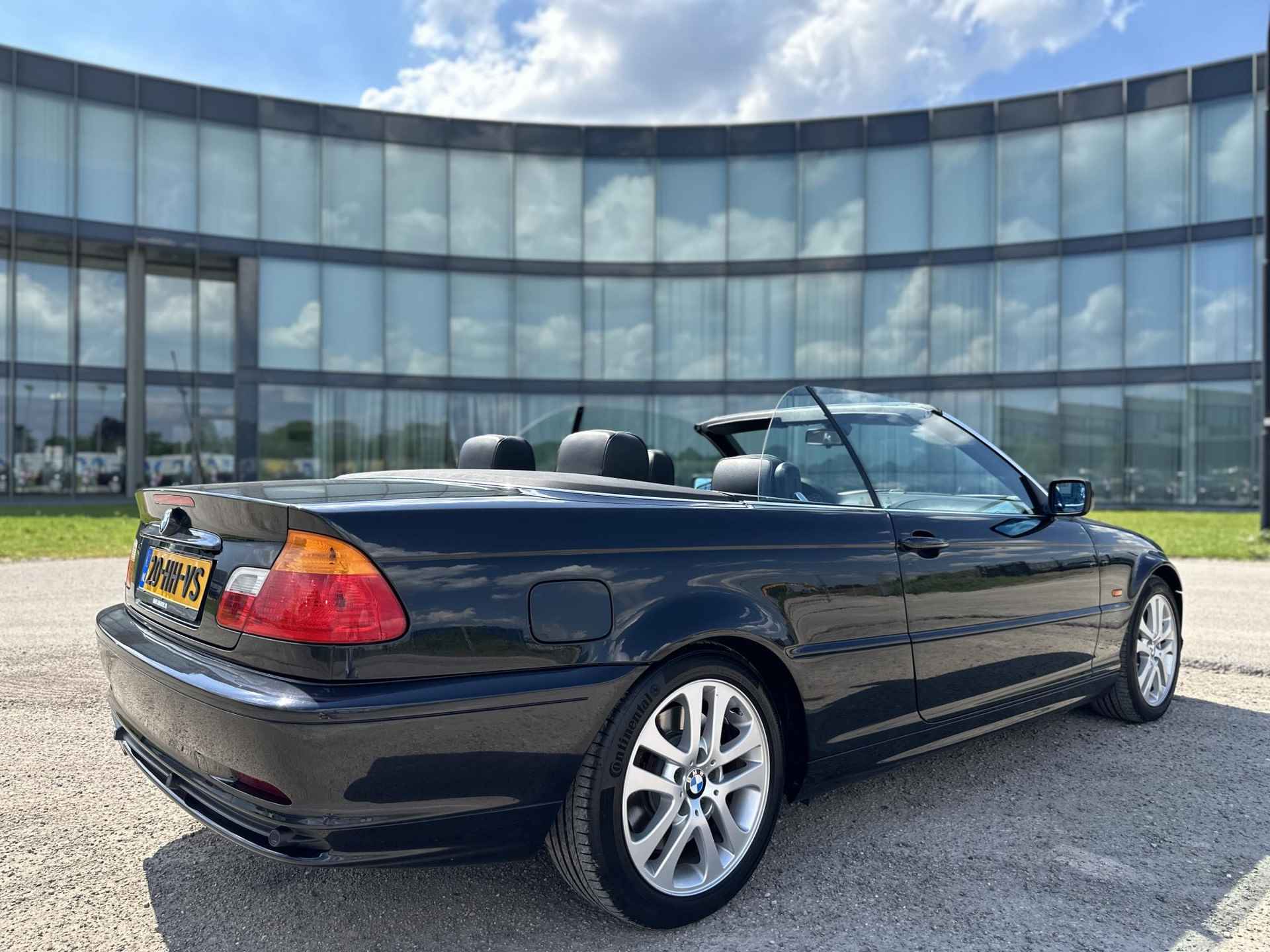 BMW 3-serie Cabrio 330Ci Executive - 2/39