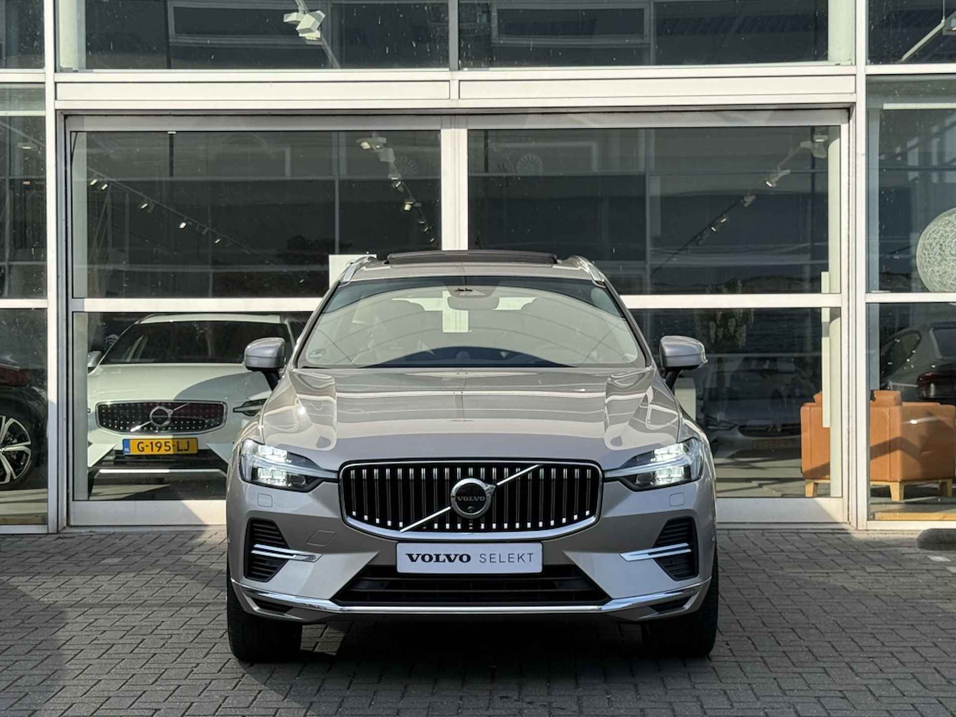 Volvo XC60 T6 398PK Ultimate Bright| Luchtvering| B&W Sound| Panodak| Adap. - 2/49