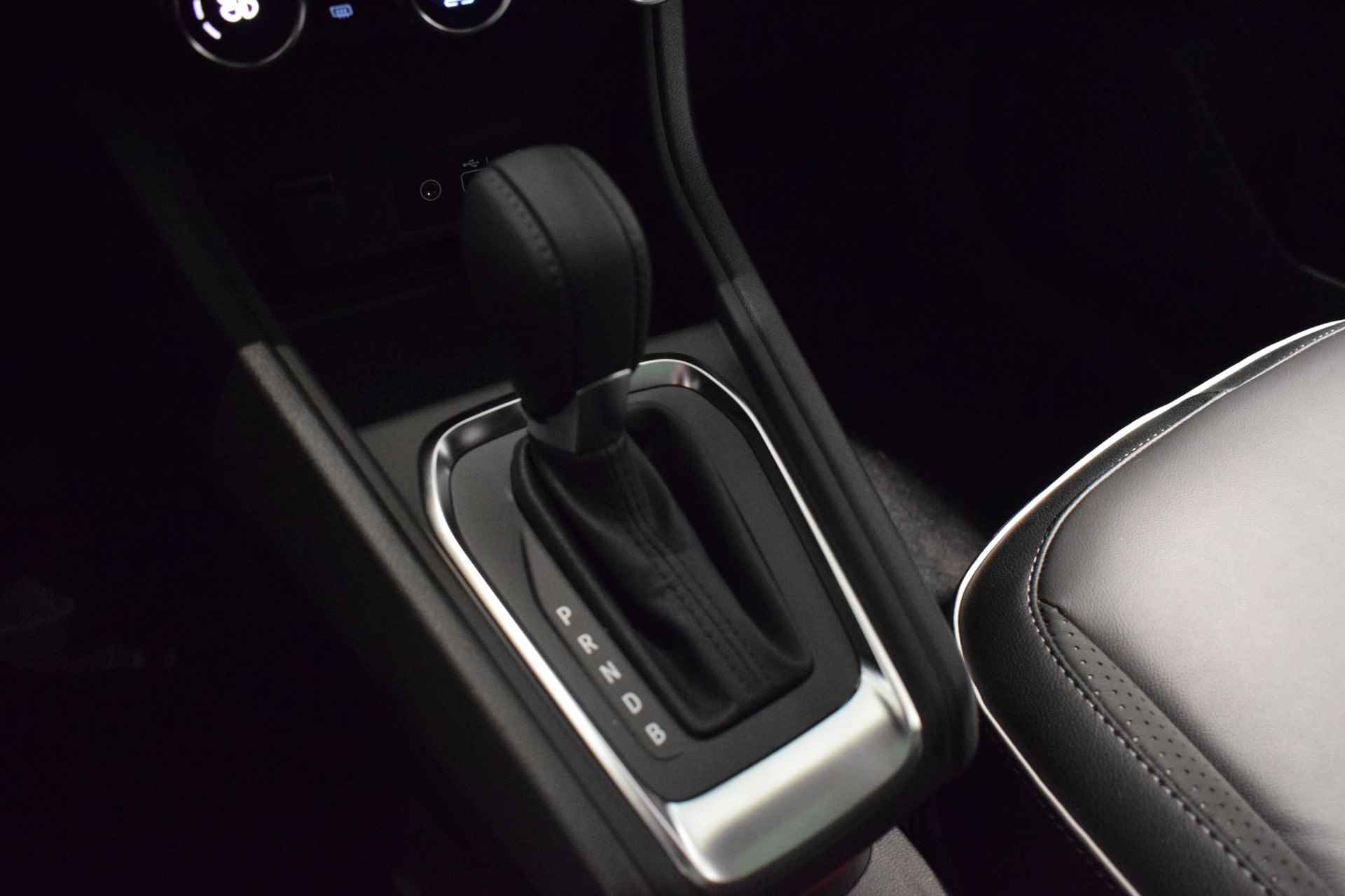 Mitsubishi ASX 1.6 HEV AT Instyle | Schuif/Kantel dak | Parkeersensoren | Dodehoek sensor | Stoel/Stuurverwarming | Adaptive cruise control | Elektrische bestuurdersstoel | Navigatie | Apple Carplay/Android auto | - 34/44