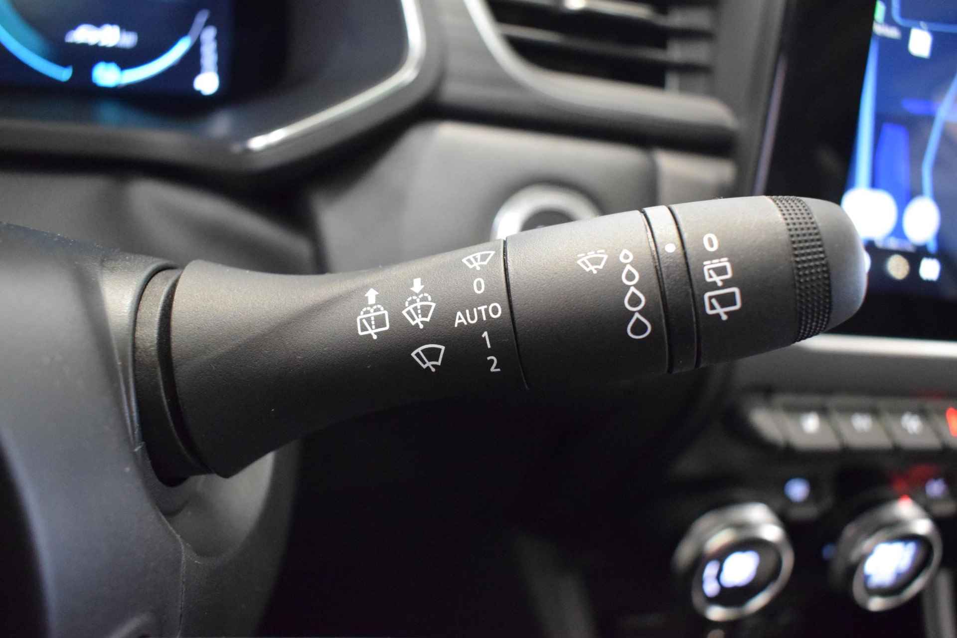 Mitsubishi ASX 1.6 HEV AT Instyle | Schuif/Kantel dak | Parkeersensoren | Dodehoek sensor | Stoel/Stuurverwarming | Adaptive cruise control | Elektrische bestuurdersstoel | Navigatie | Apple Carplay/Android auto | - 40/44