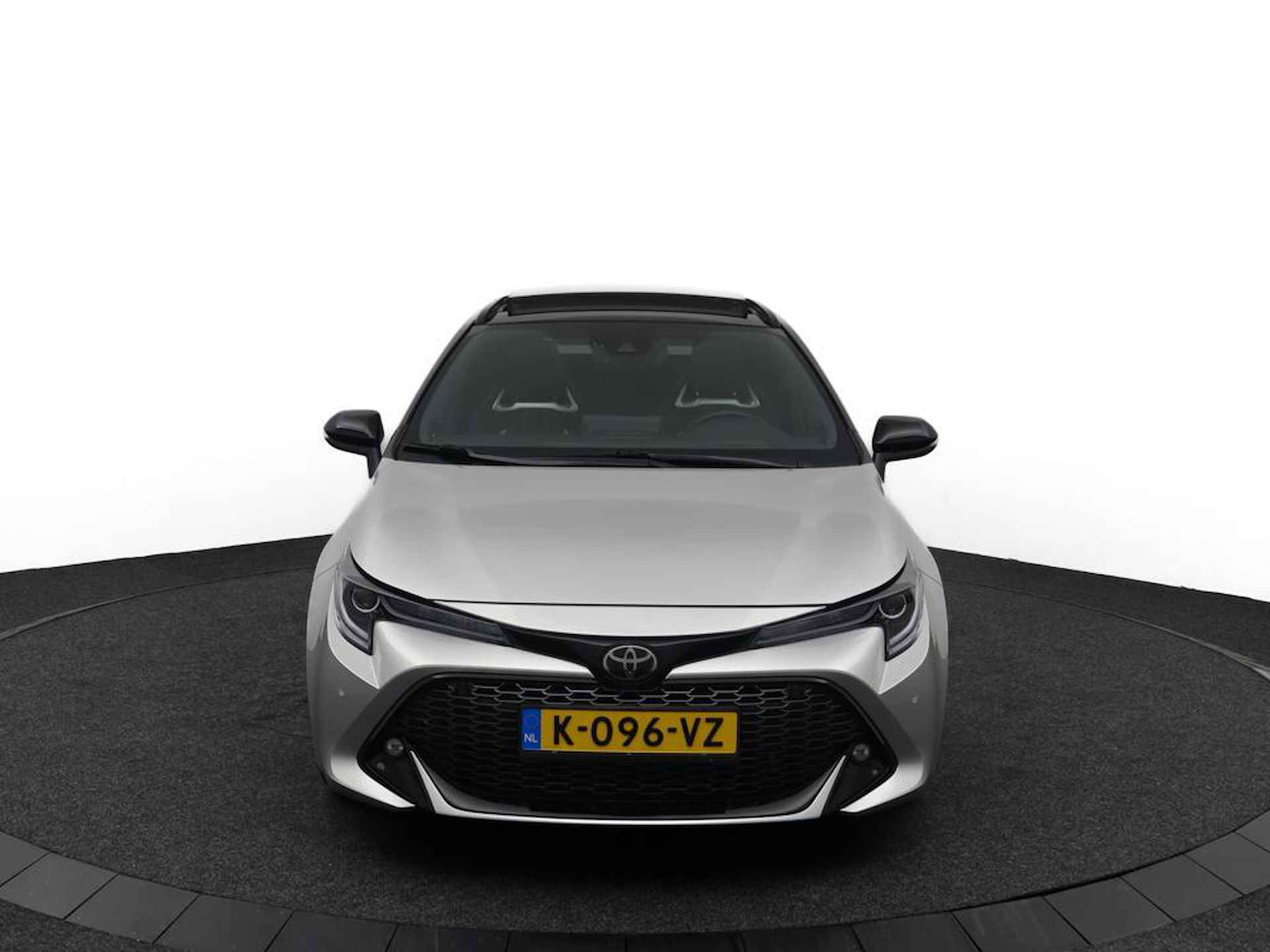 Toyota Corolla Touring Sports 2.0 Hybrid GR-Sport Plus | 183 PK | Bitone | Panoramadak | Stof-lederen sportstoelen | - 16/48