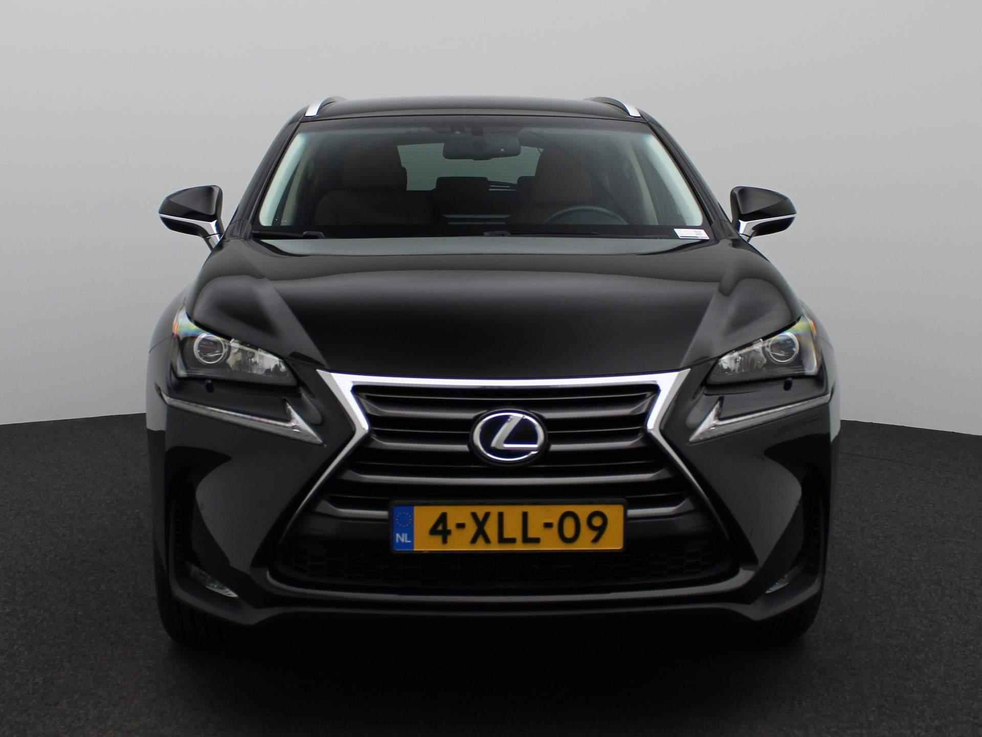 Lexus NX 300h AWD Business Line Pro | Climate Control | Parkeersensoren | Lederen Bekleding | Achteruitrijcamera | Stoelverwarming | - 3/36