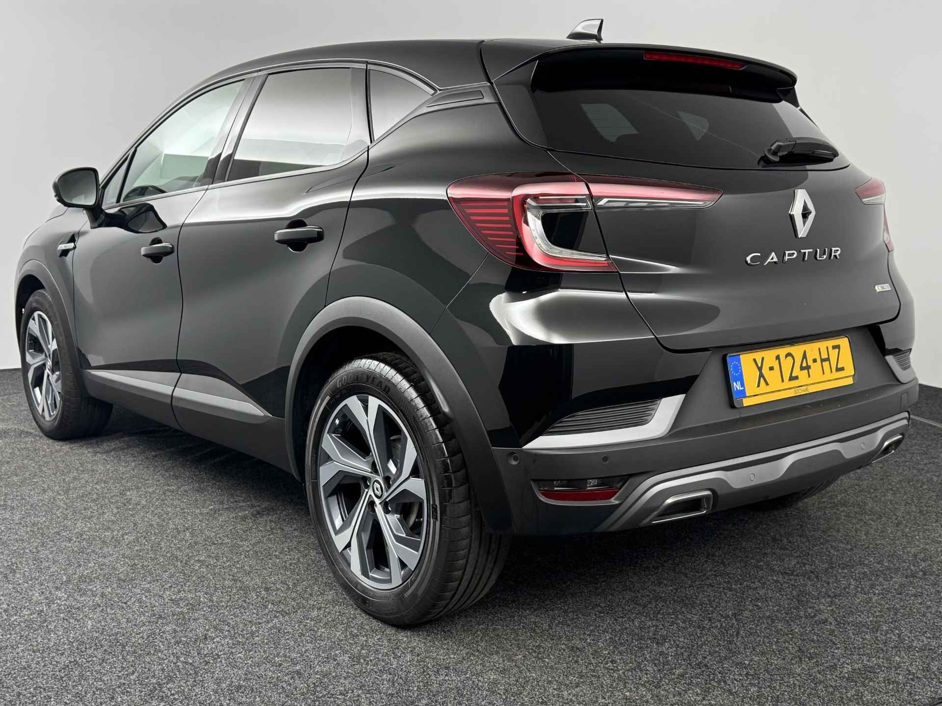 Renault Captur 1.3 Mild Hybrid 160 EDC R.S. Line | Pack BOSE | Pack Winter | Pack City | - 3/45