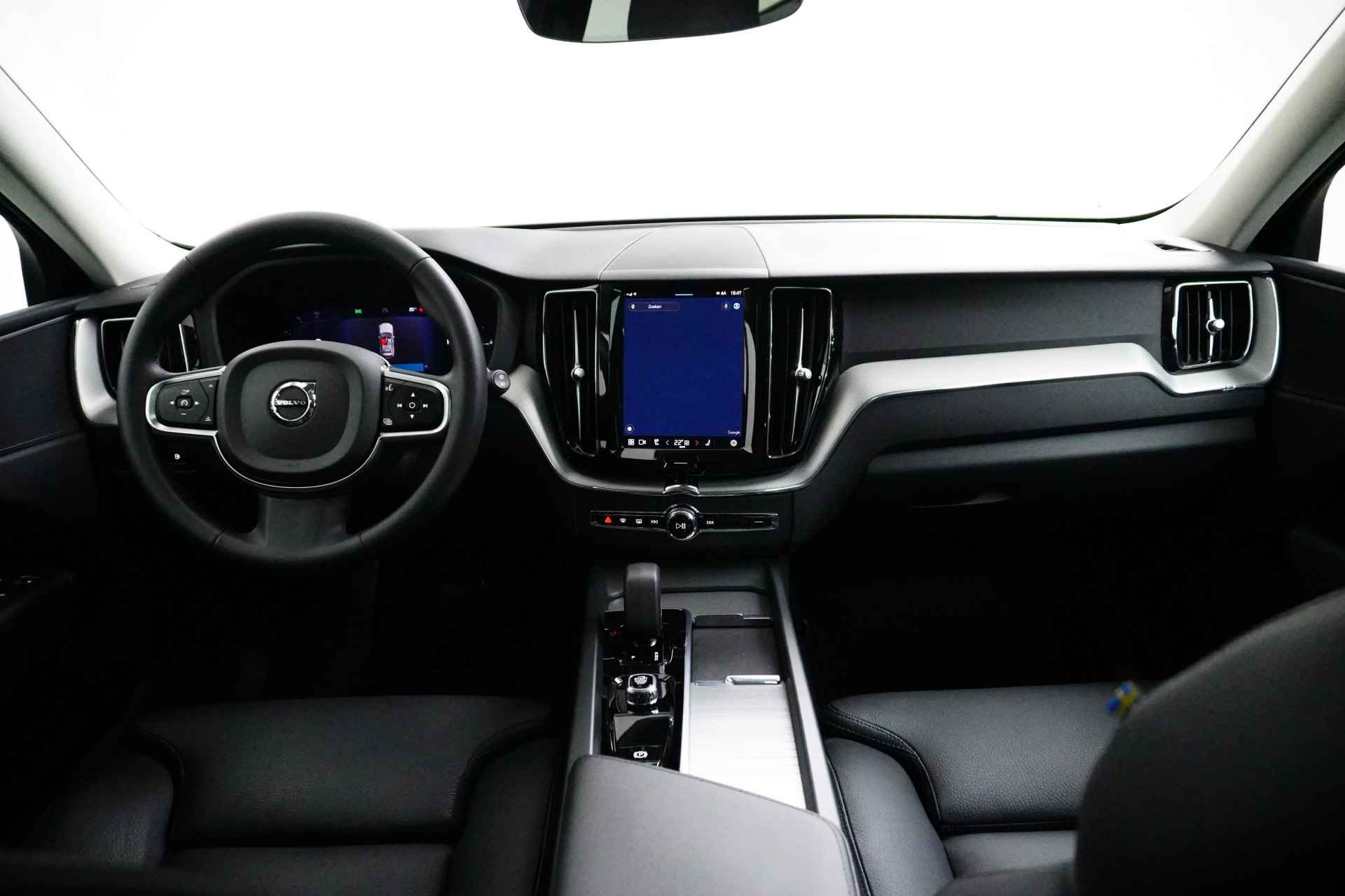 Volvo XC60 2.0 Recharge T6 AWD Plus Bright | Adaptive Cruise | Panoramadak | Camera | Stuur/stoelverwarming | Memory-seats | DAB | Trekhaak - 12/34