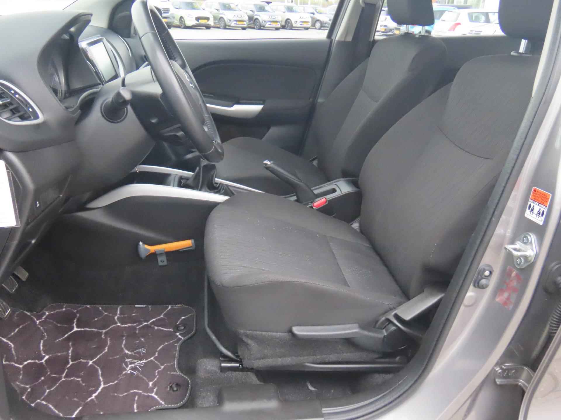 Suzuki Baleno 1.2 Rhino / Navigatie, Dealer onderhouden! - 17/35