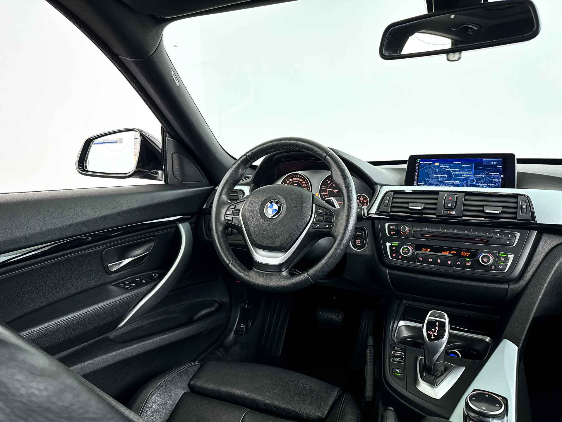 BMW 3-serie Gran Turismo 320i Aut. High Executive | Panoramadak | Stoelverwarming - 4/34