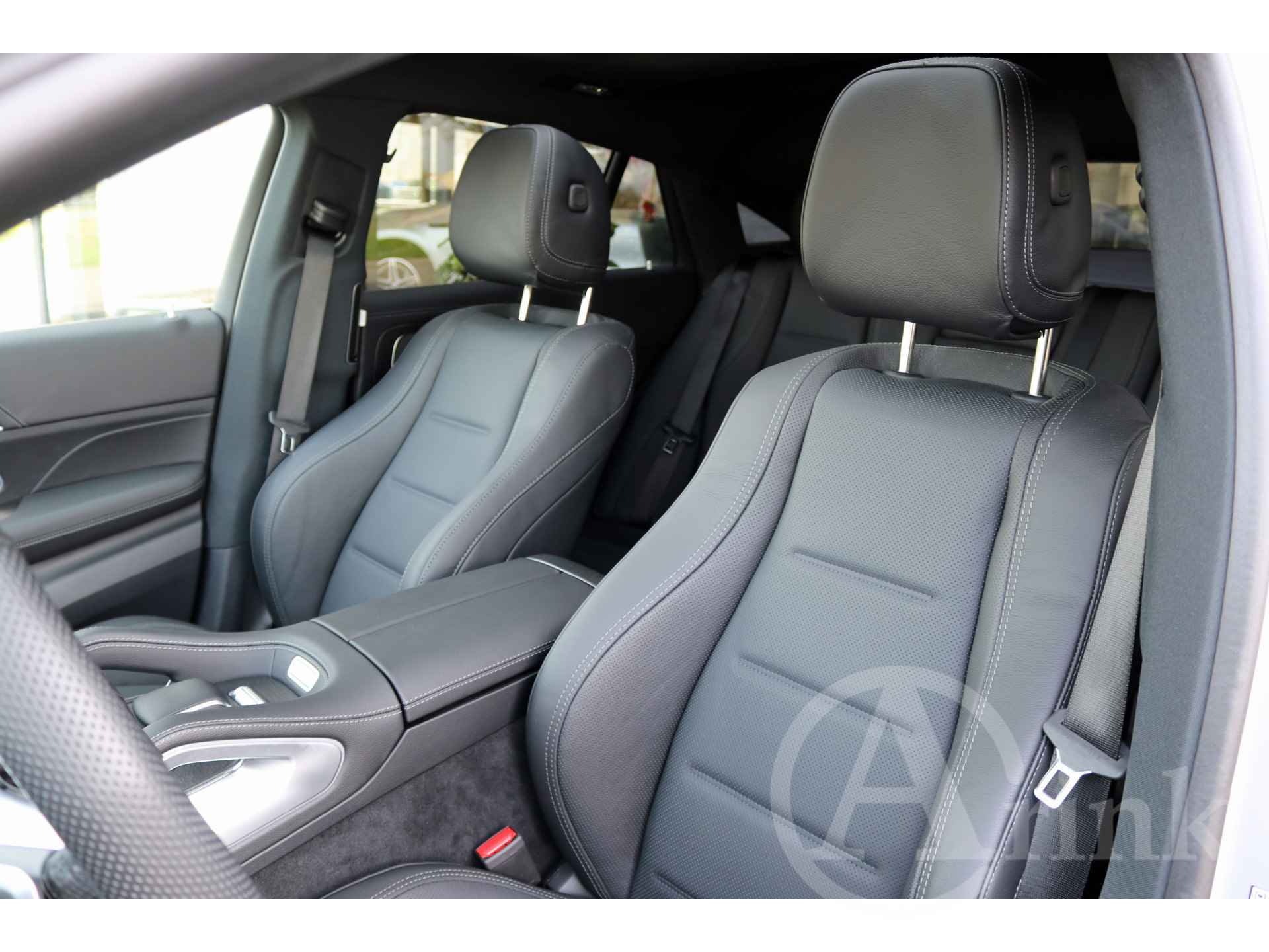 Mercedes-Benz GLE Coupé 400 e 4MATIC AMG Line Premium Panoramadak Airmatic Rijassistentiepakket - 21/34