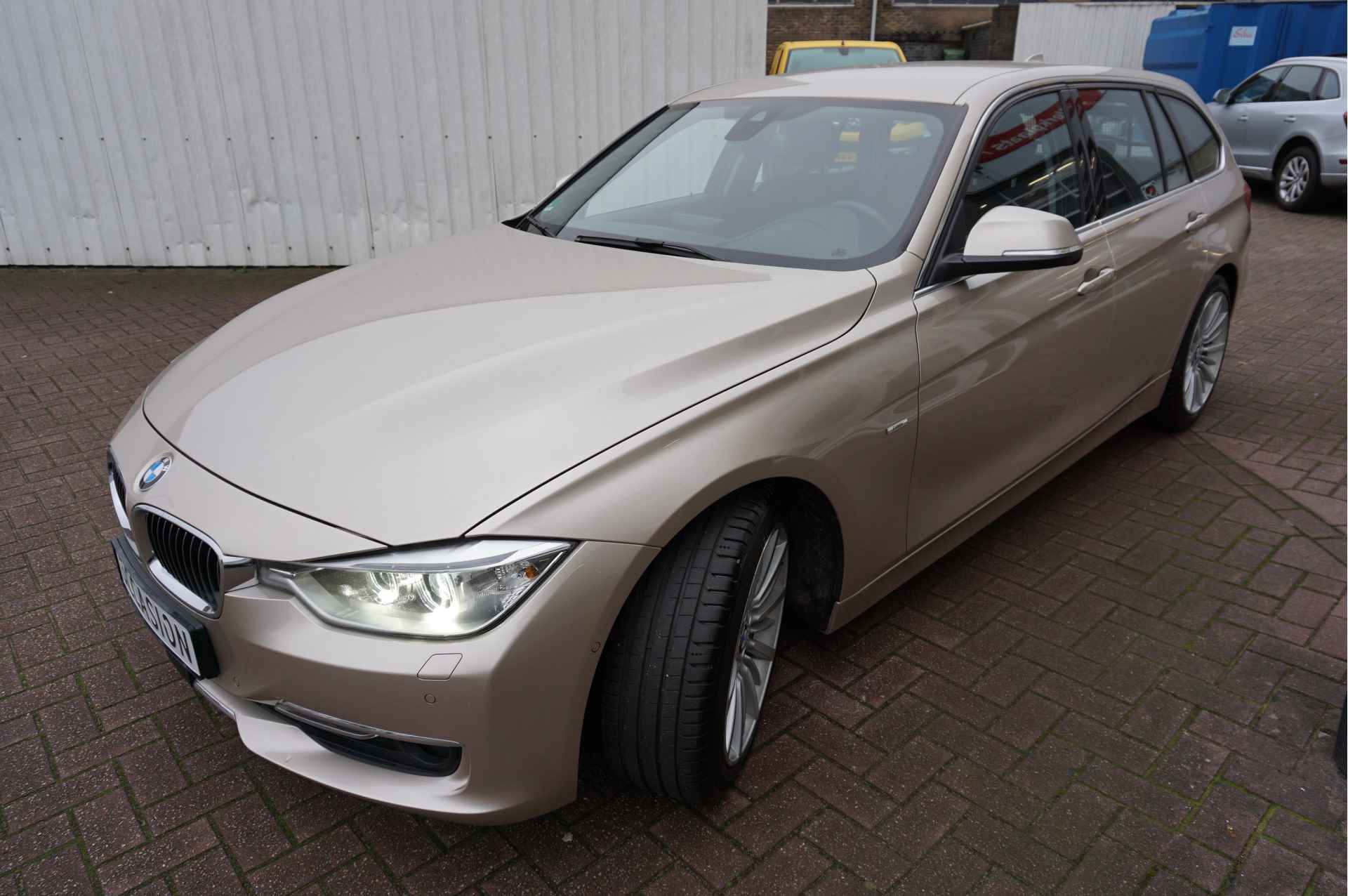 BMW 3 Serie Touring 328I Luxury Line Automaat - 5/22