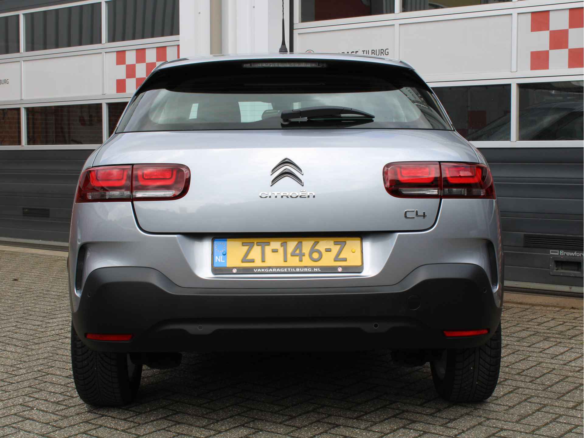 Citroën C4 Cactus 1.2 Puretech 110PK Business /NAVI/PDC/Cruise/LED/Apple carplay/Bluetooth/Climate/Lane assist/NAP! 2e eig! - 38/47