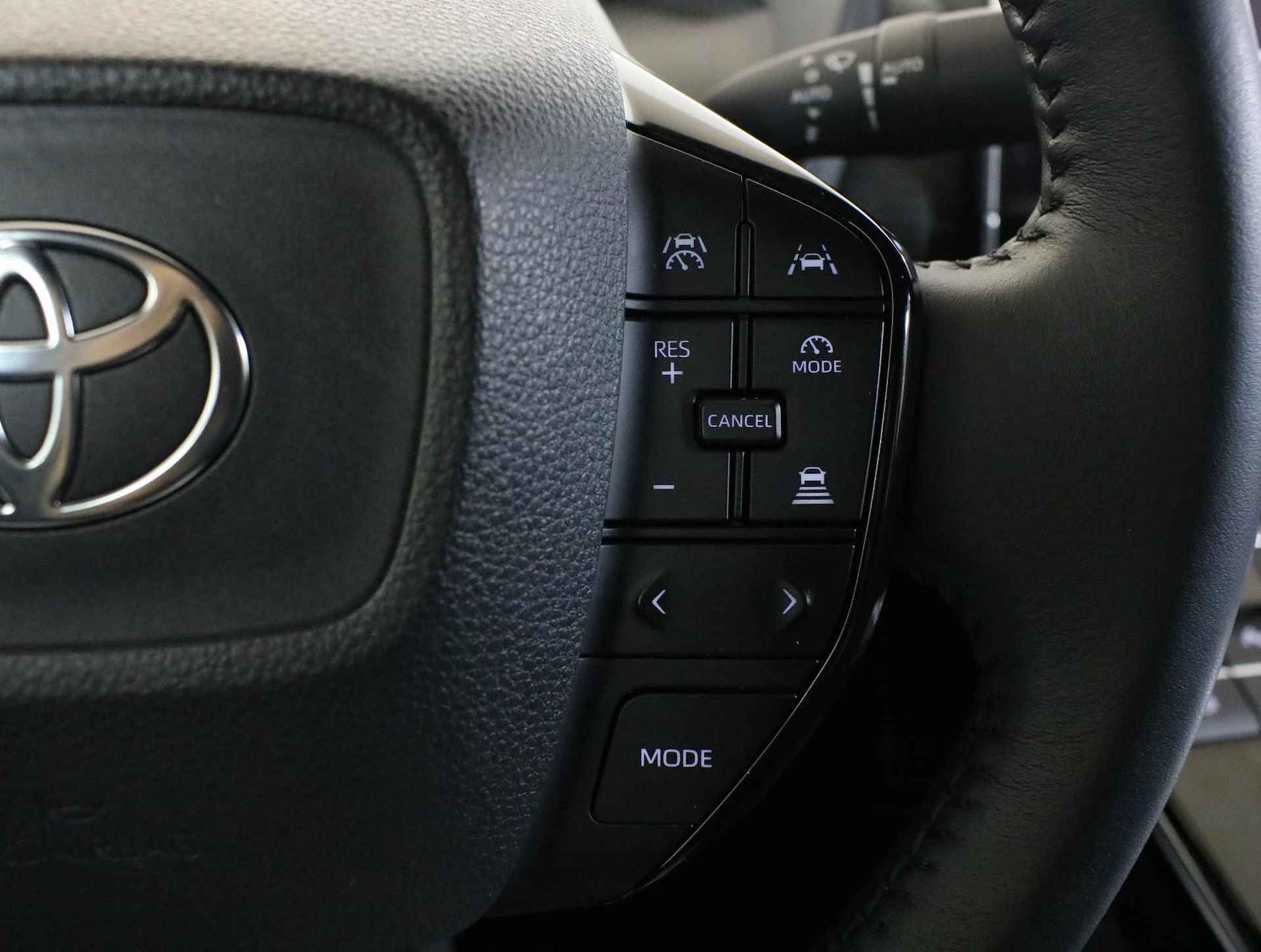 Toyota bZ4X Launch Edition 71 kWh | Navi, Direct leverbaar Navi, Apple carplay & Android auto, Direct leverbaar - 26/42
