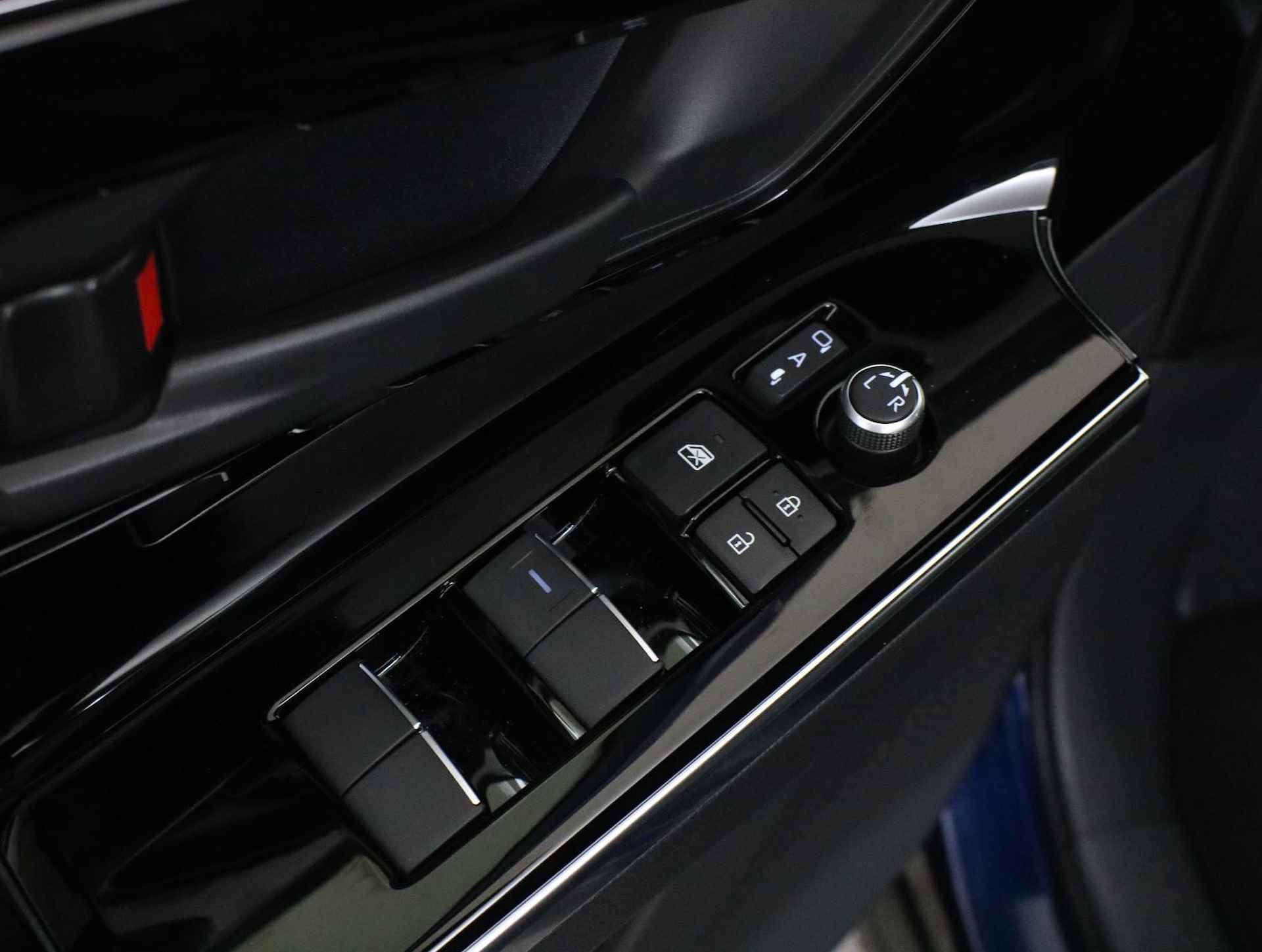 Toyota bZ4X Launch Edition 71 kWh | Navi, Direct leverbaar Navi, Apple carplay & Android auto, Direct leverbaar - 29/42