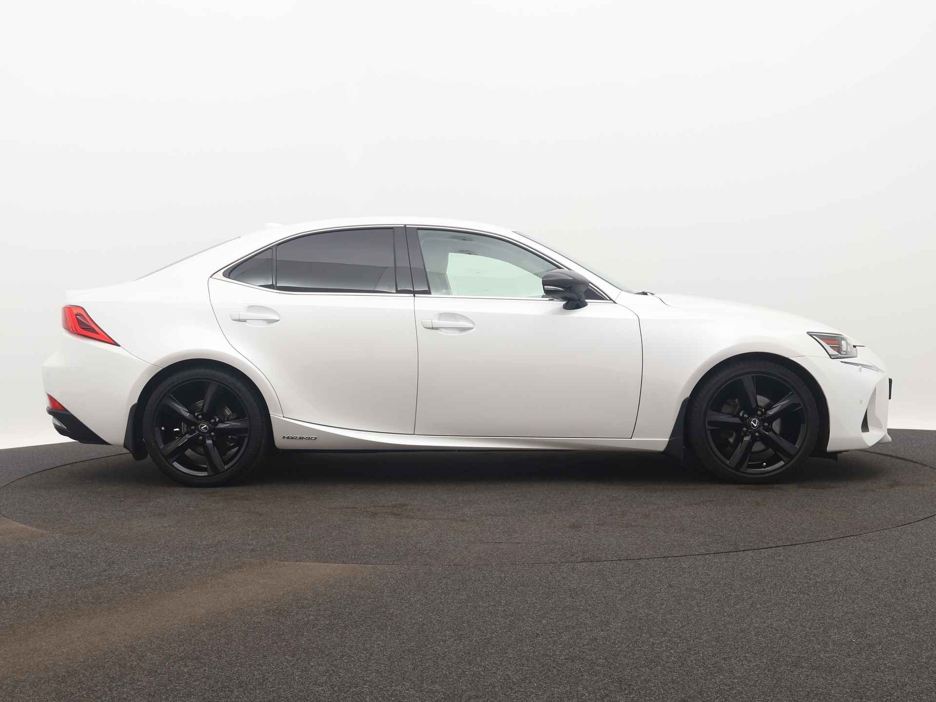 Lexus IS 300h Hybrid Limited | Cruise Control Adaptief | LM velgen | Navigatie | Climate Control | - 16/43