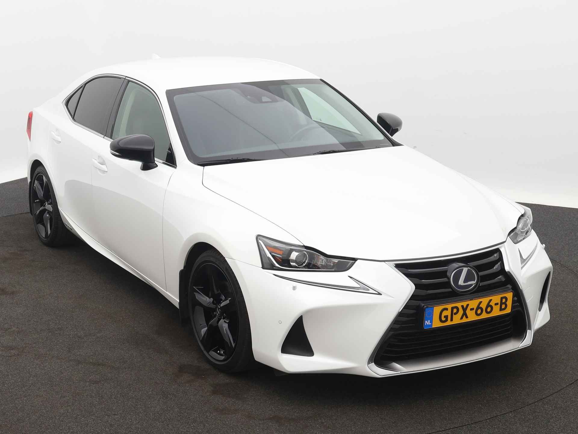 Lexus IS 300h Hybrid Limited | Cruise Control Adaptief | LM velgen | Navigatie | Climate Control | - 29/43