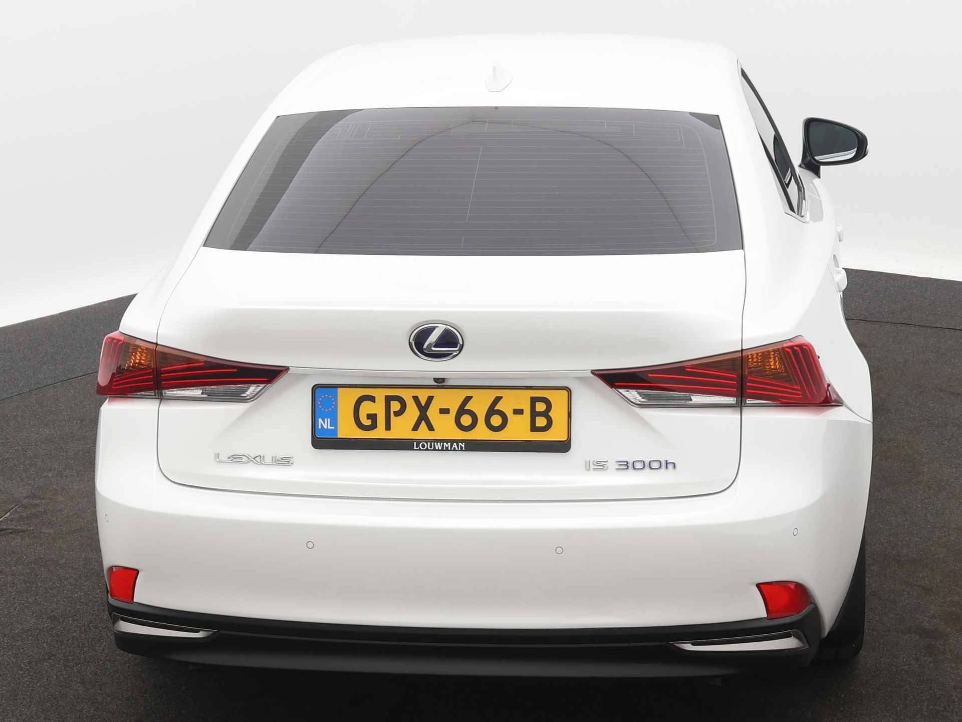 Lexus IS 300h Hybrid Limited | Cruise Control Adaptief | LM velgen | Navigatie | Climate Control | - 30/43